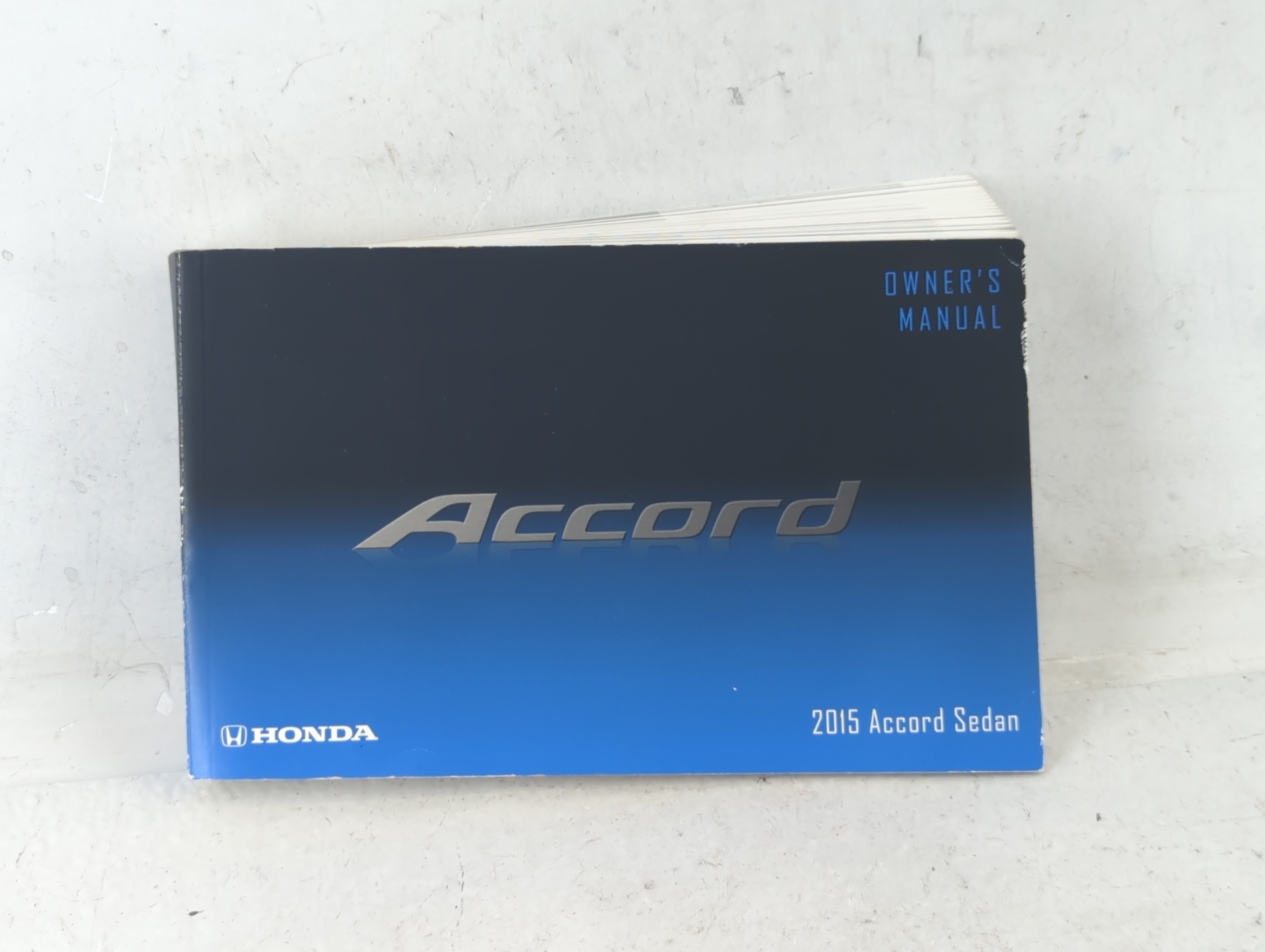 Picture of 2015 Honda Accord Owners Manual Book Guide 687605