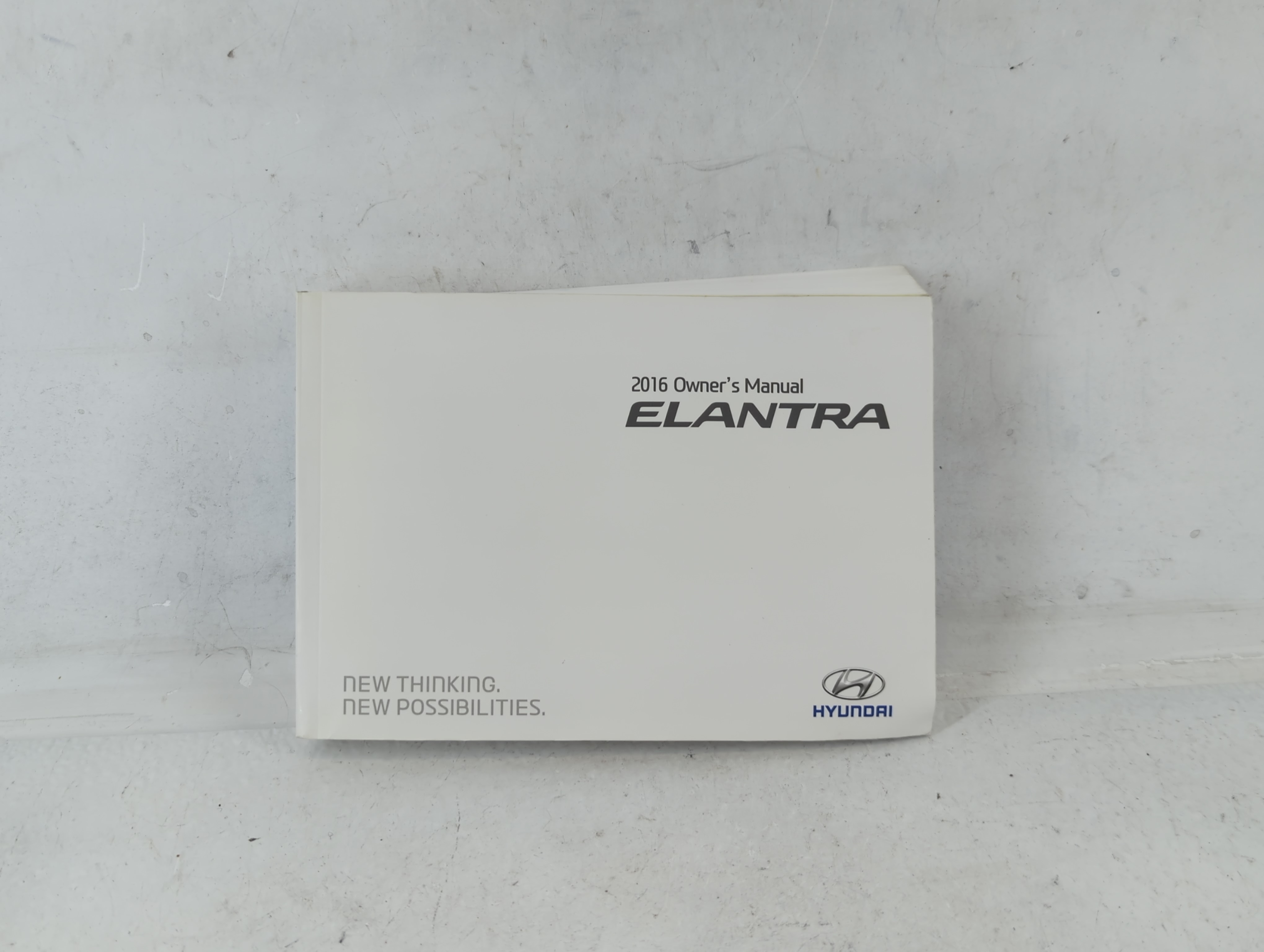 Picture of 2016 Hyundai Elantra Owners Manual Book Guide 687821