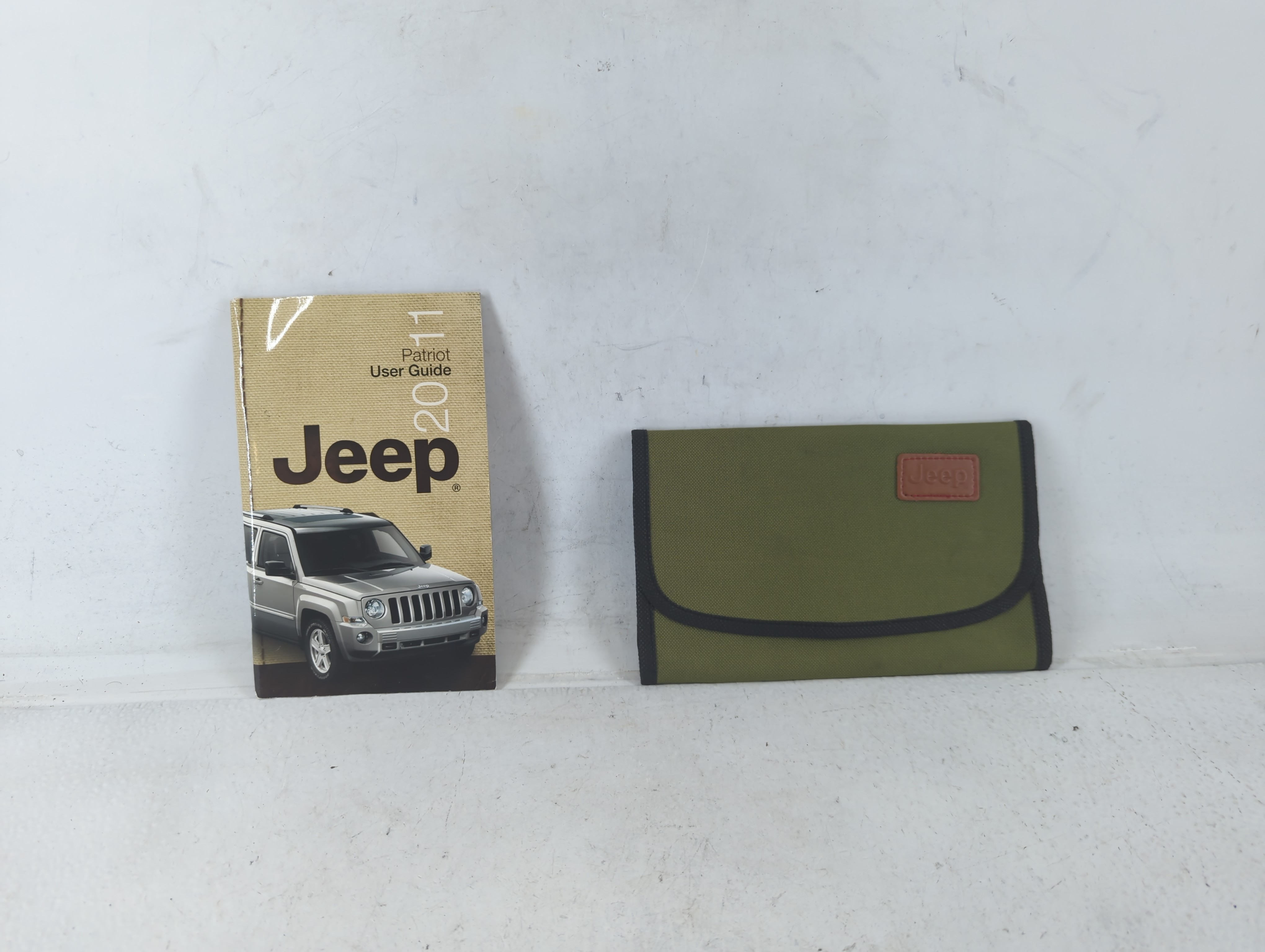 2011 Jeep Patriot Owners Manual Book Guide 687896 - Oemusedautoparts1.com