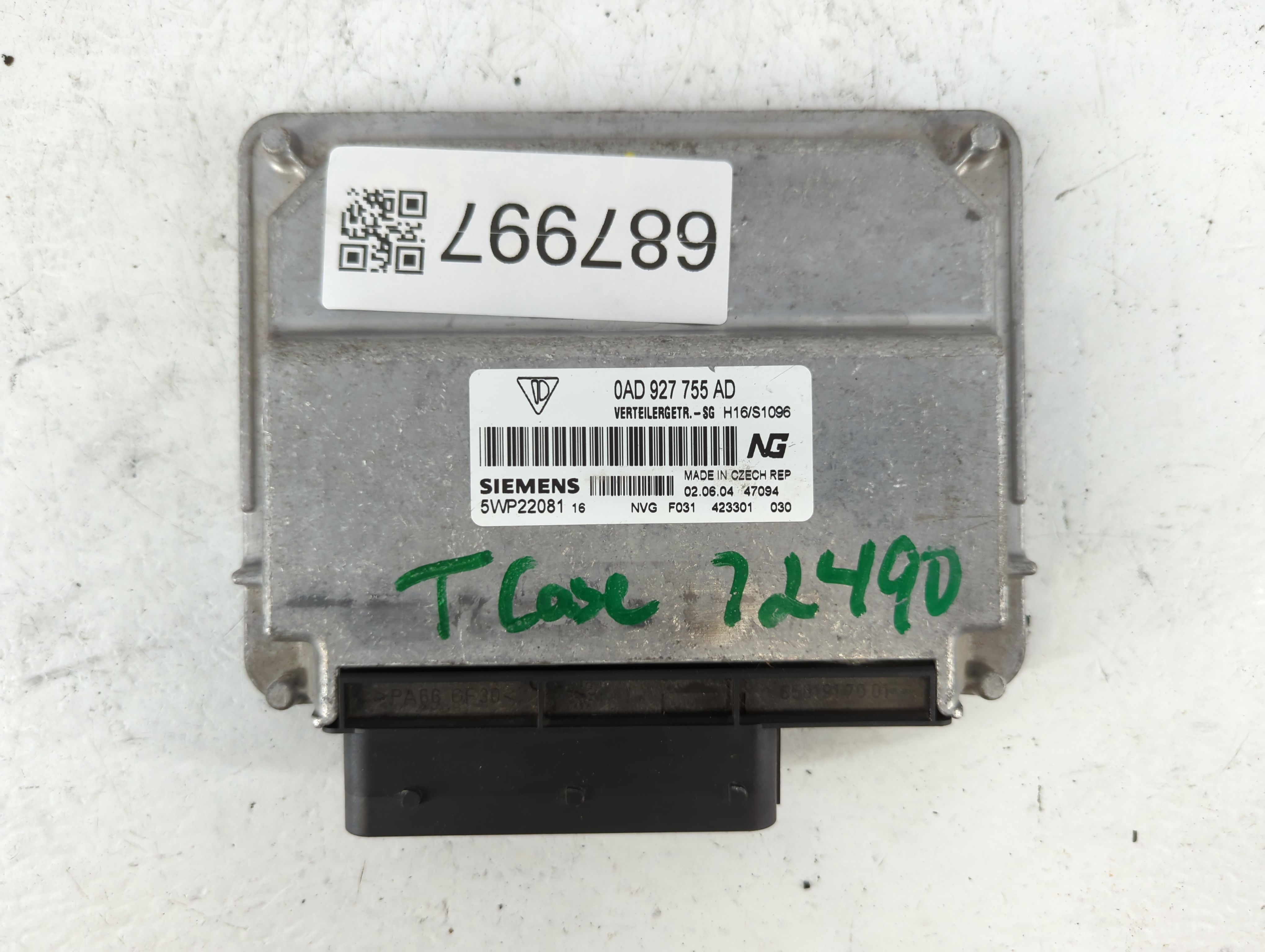2005-2006 Porsche Cayenne Chassis Control Module Ccm Bcm Body Control 687997 - Oemusedautoparts1.com