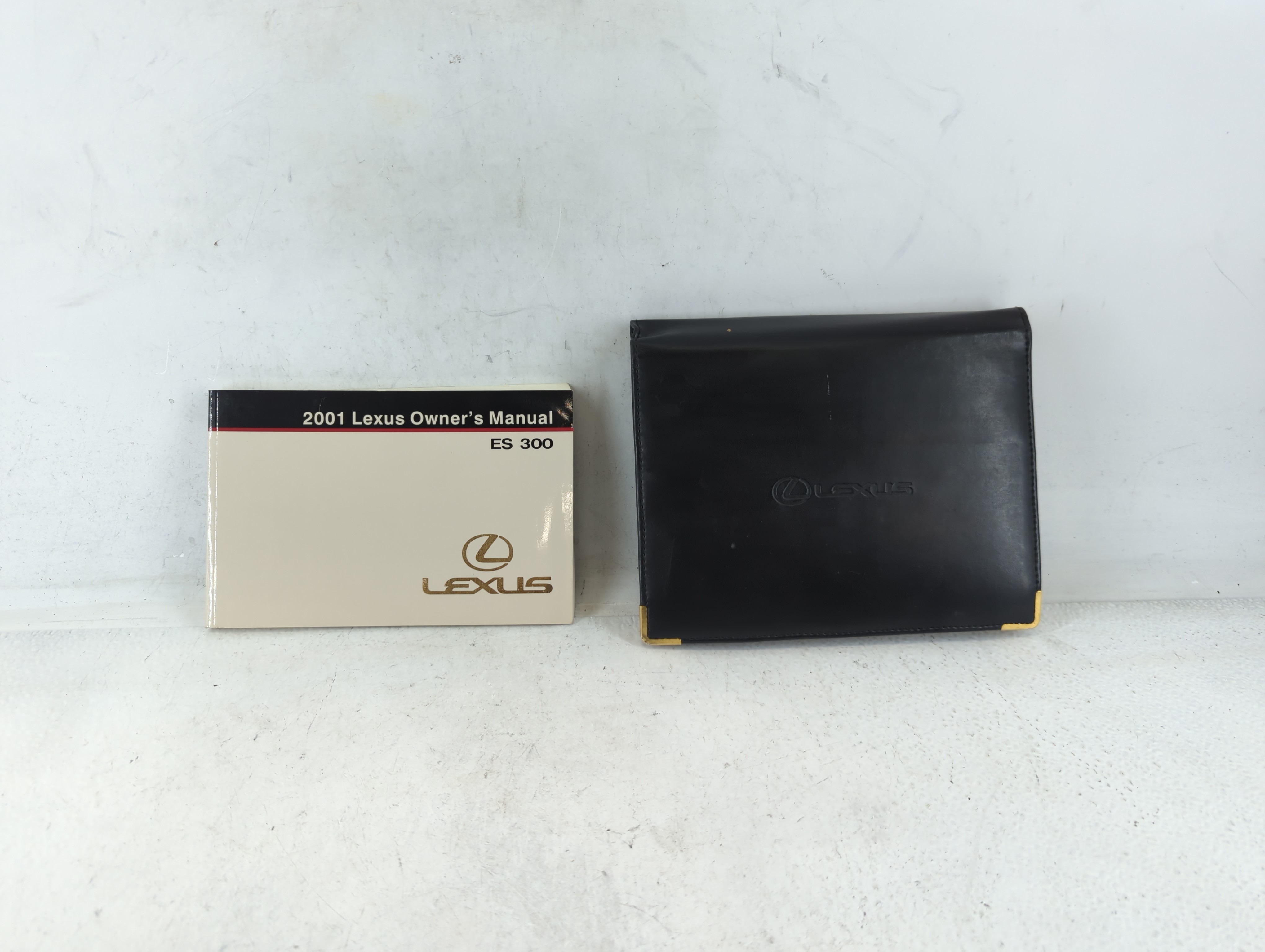 Picture of 2001 Lexus Es300 Owners Manual Book Guide 688034