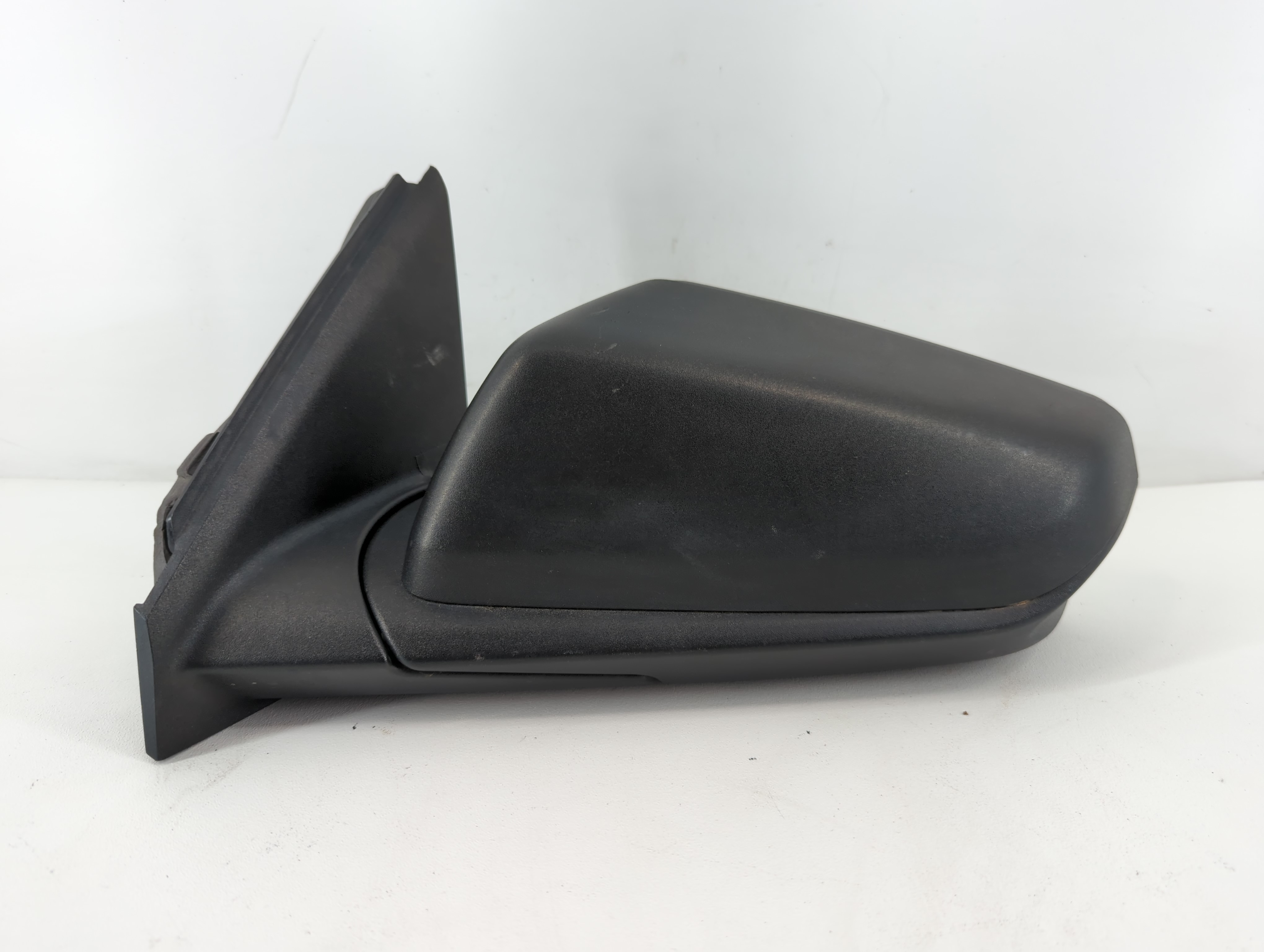 2023 Chevrolet Equinox Driver Left Side View Power Door Mirror Black 688123 - Oemusedautoparts1.com