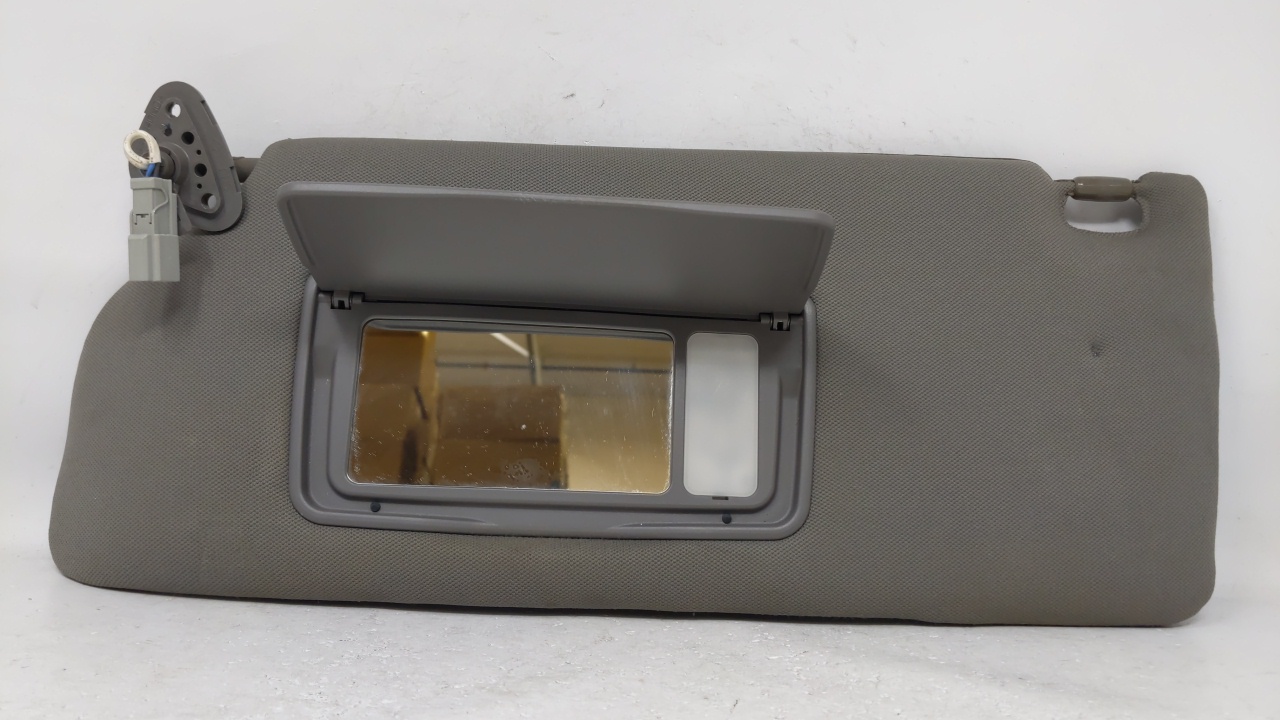 Picture of 2005-2010 Honda Odyssey Driver Left Sun Visor Sunvisor Gray 68904