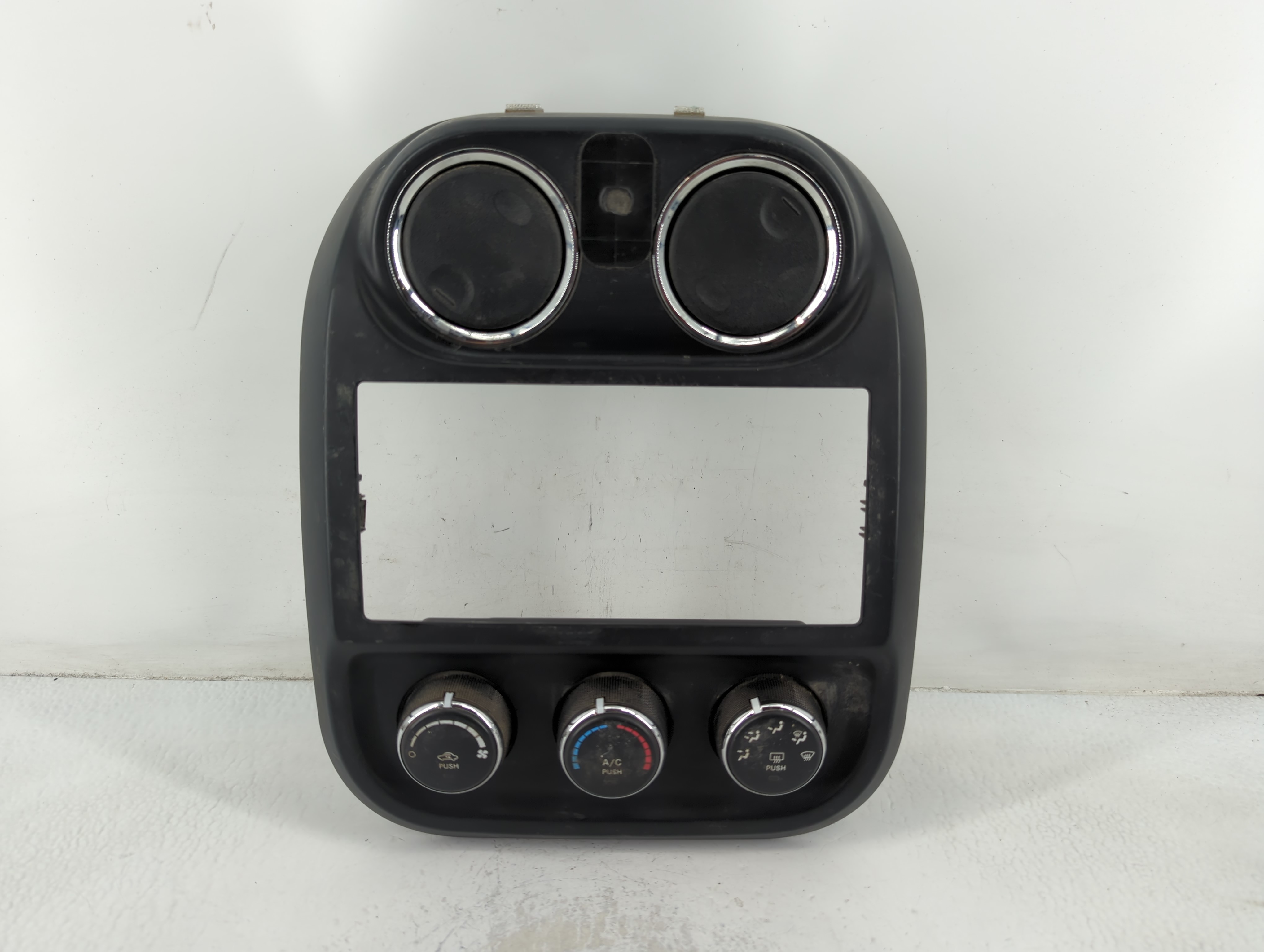 2011-2017 Jeep Patriot Ac Heater Climate Control 1401371dvad 689240 - Oemusedautoparts1.com