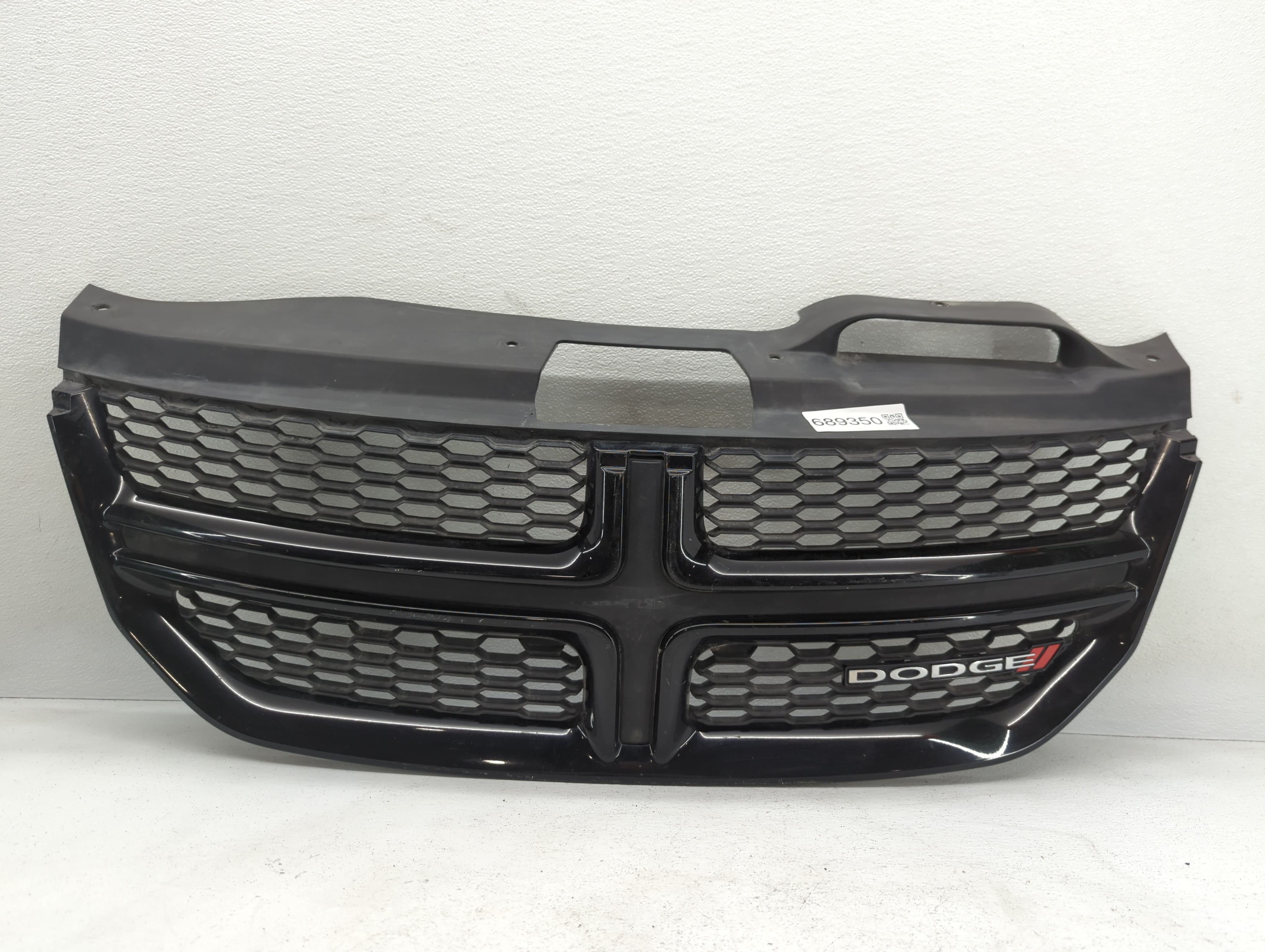 Picture of 2015 Dodge Journey Front Bumper Grille Cover 689350