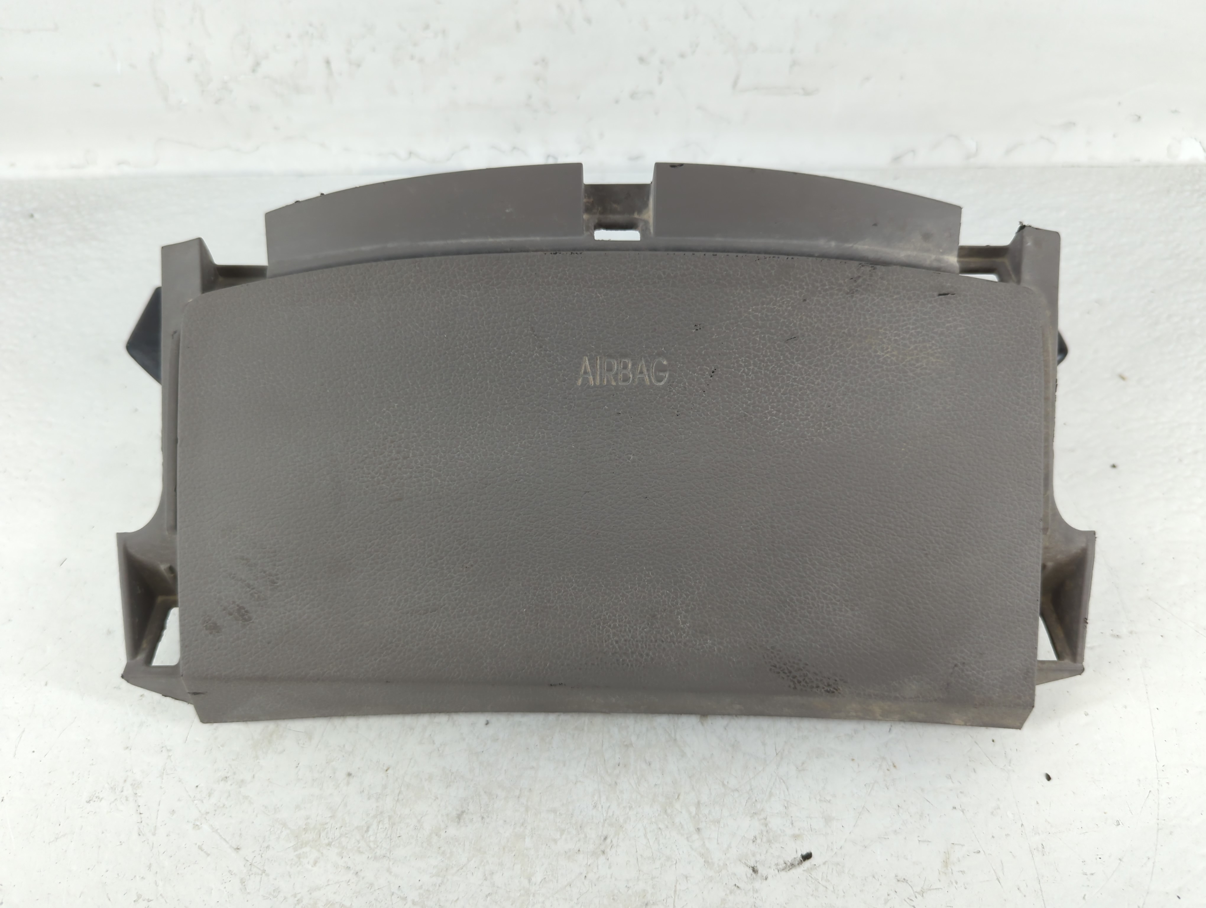 2017-2018 Hyundai Elantra Air Bag Driver Left Steering Wheel Mounted 689531 - Oemusedautoparts1.com