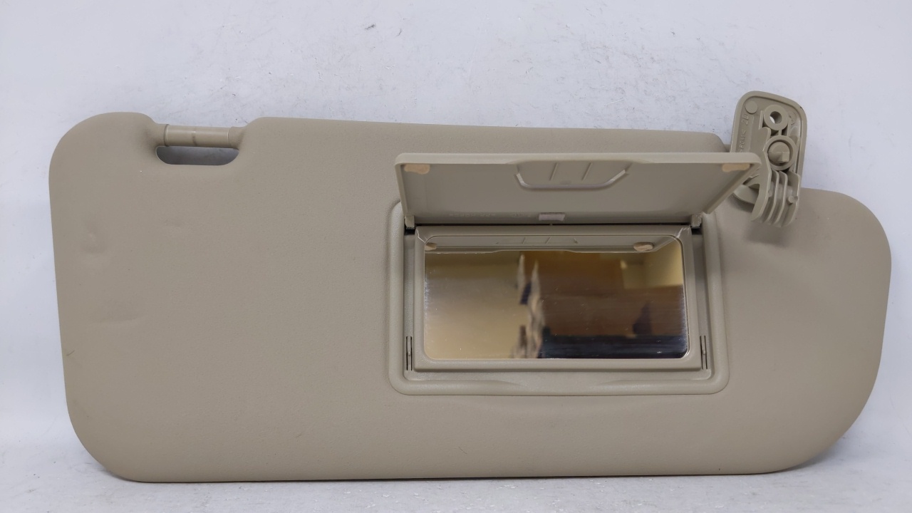 2004 Mazda 3 Passenger Sun Visor Mirror Right Sunvisor Beige 68957 - Oemusedautoparts1.com