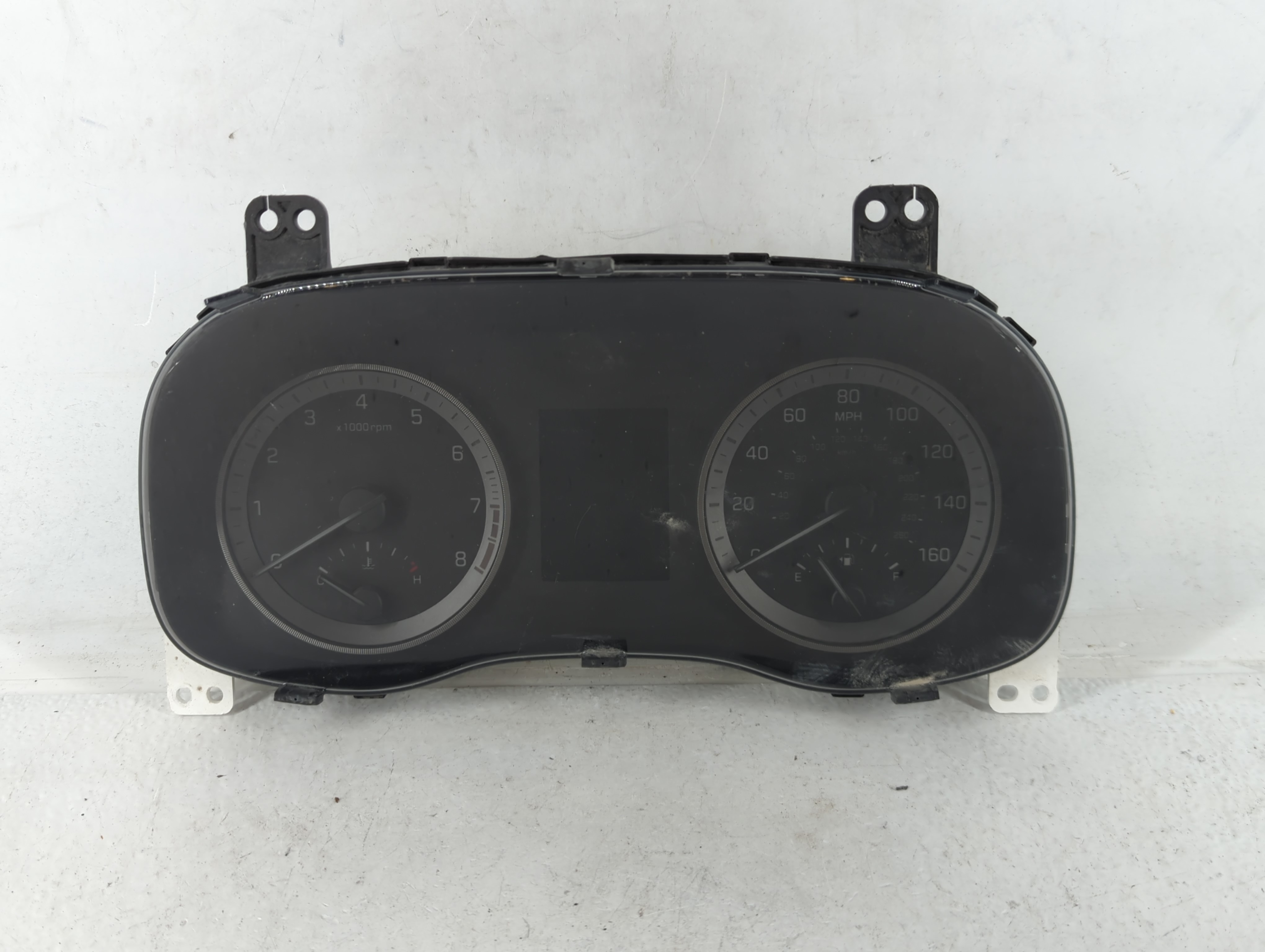 2016-2017 Hyundai Tucson Speedometer Instrument Cluster Gauges 689737 - Oemusedautoparts1.com