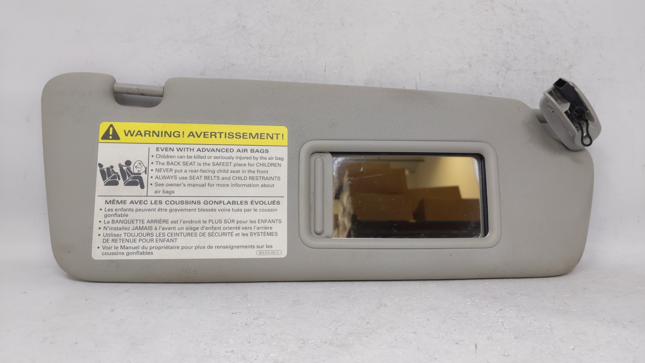2004-2008 Audi S4 Passenger Right Sun Visor Sunvisor Gray 68992 - Oemusedautoparts1.com