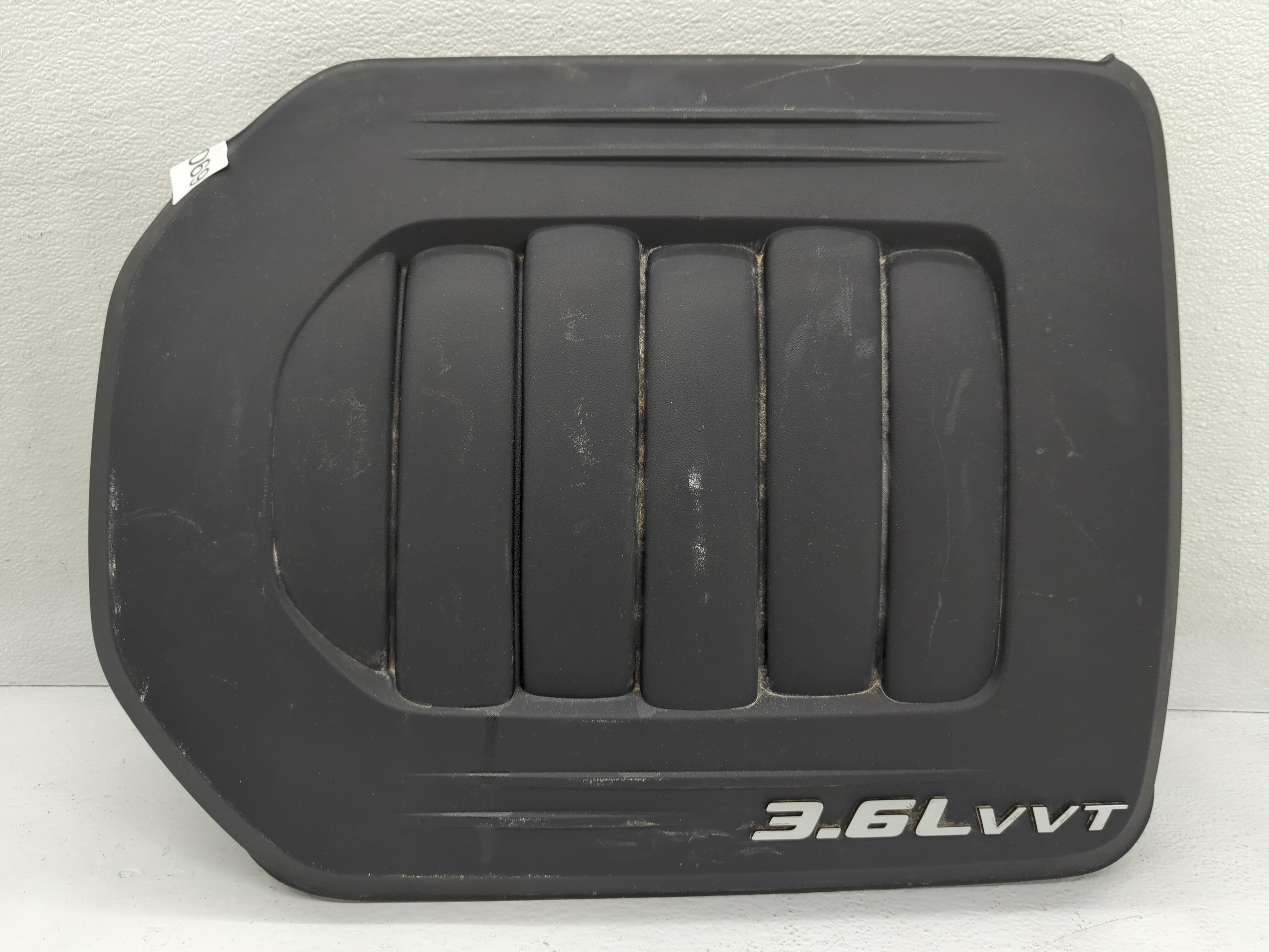 Picture of 2017 Dodge Caravan Engine Cover 690534