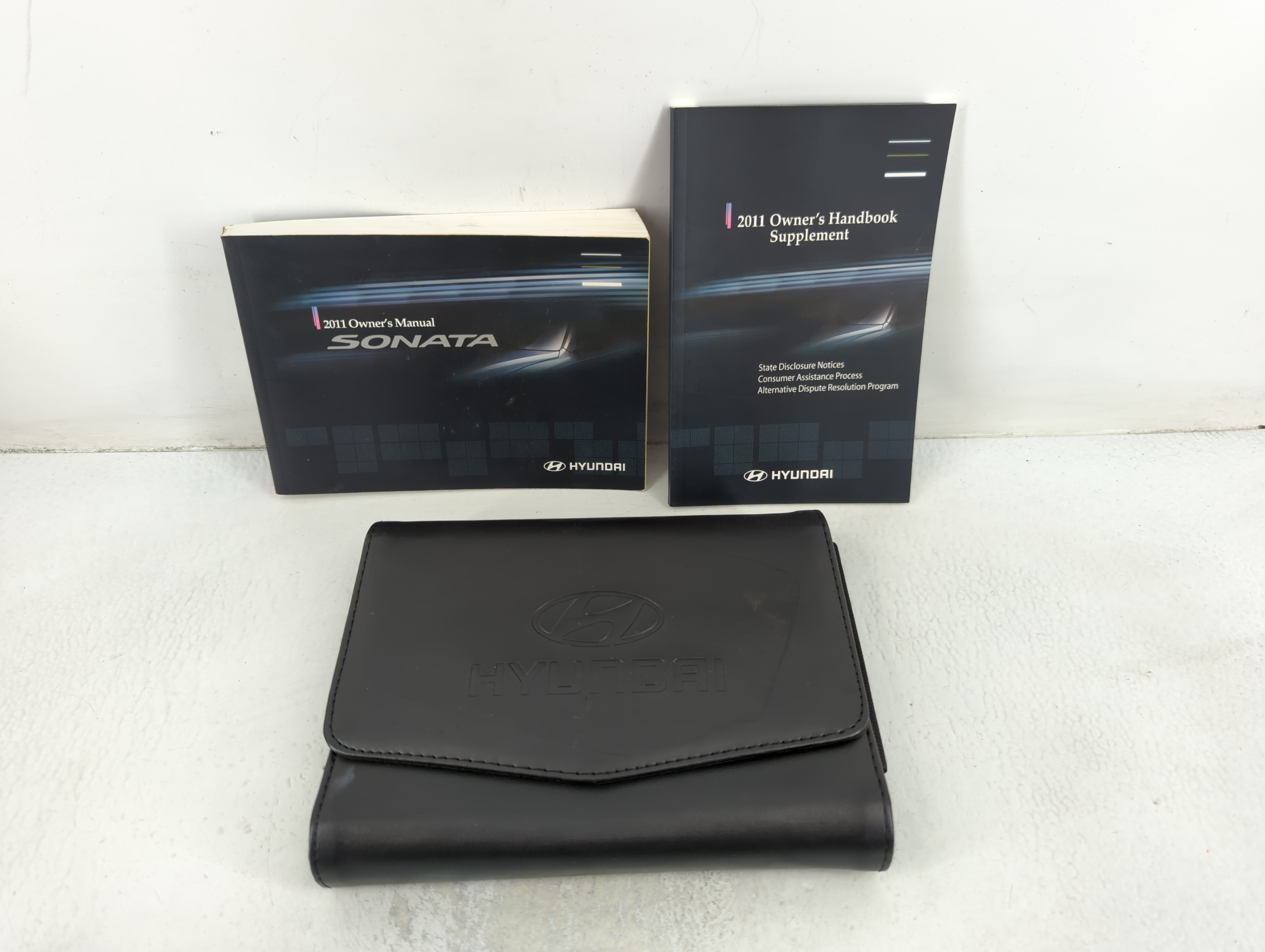 2011 Hyundai Sonata Owners Manual Book Guide 690614 - Oemusedautoparts1.com