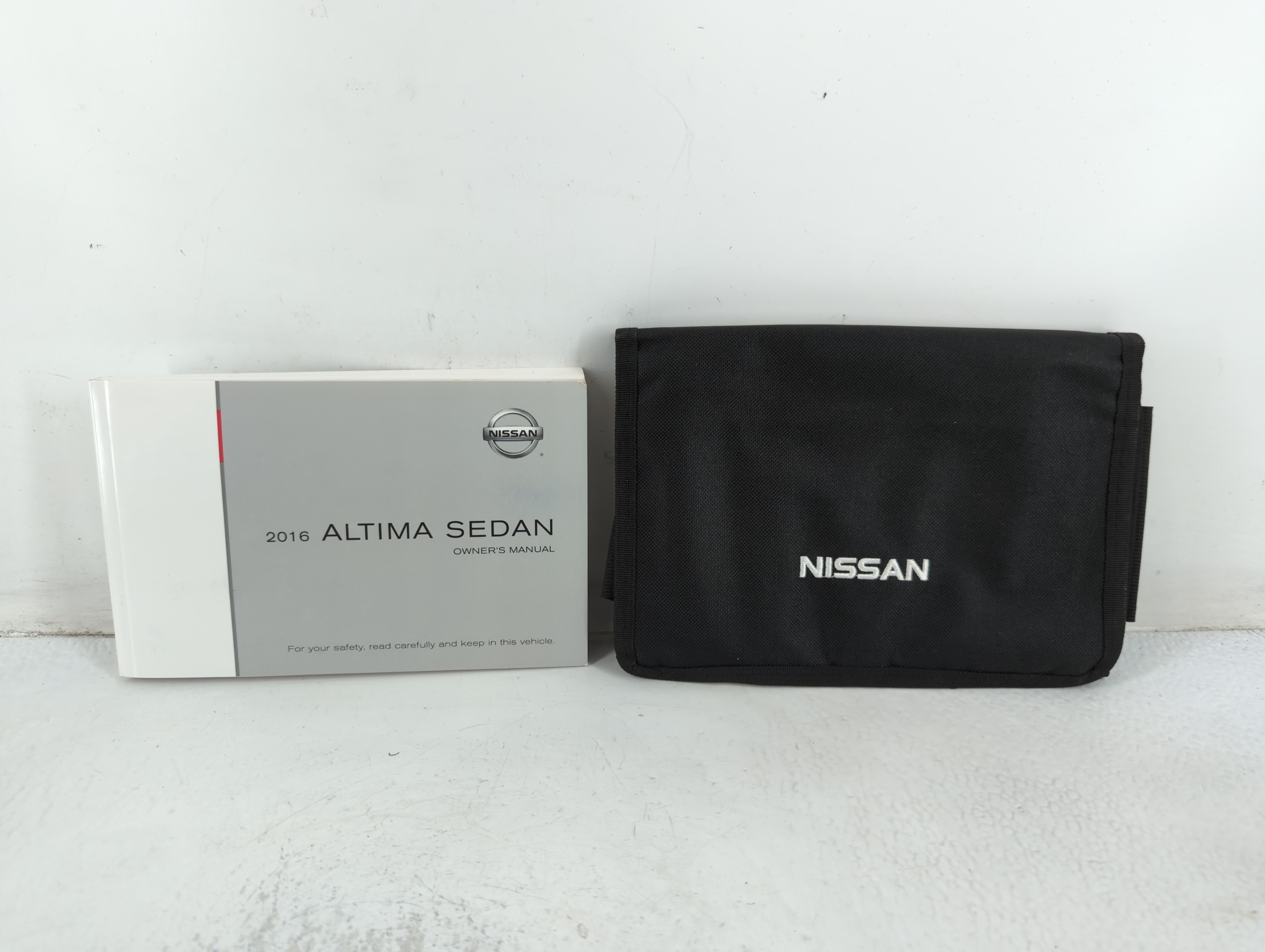 2016 Nissan Altima Owners Manual Book Guide 690659 - Oemusedautoparts1.com