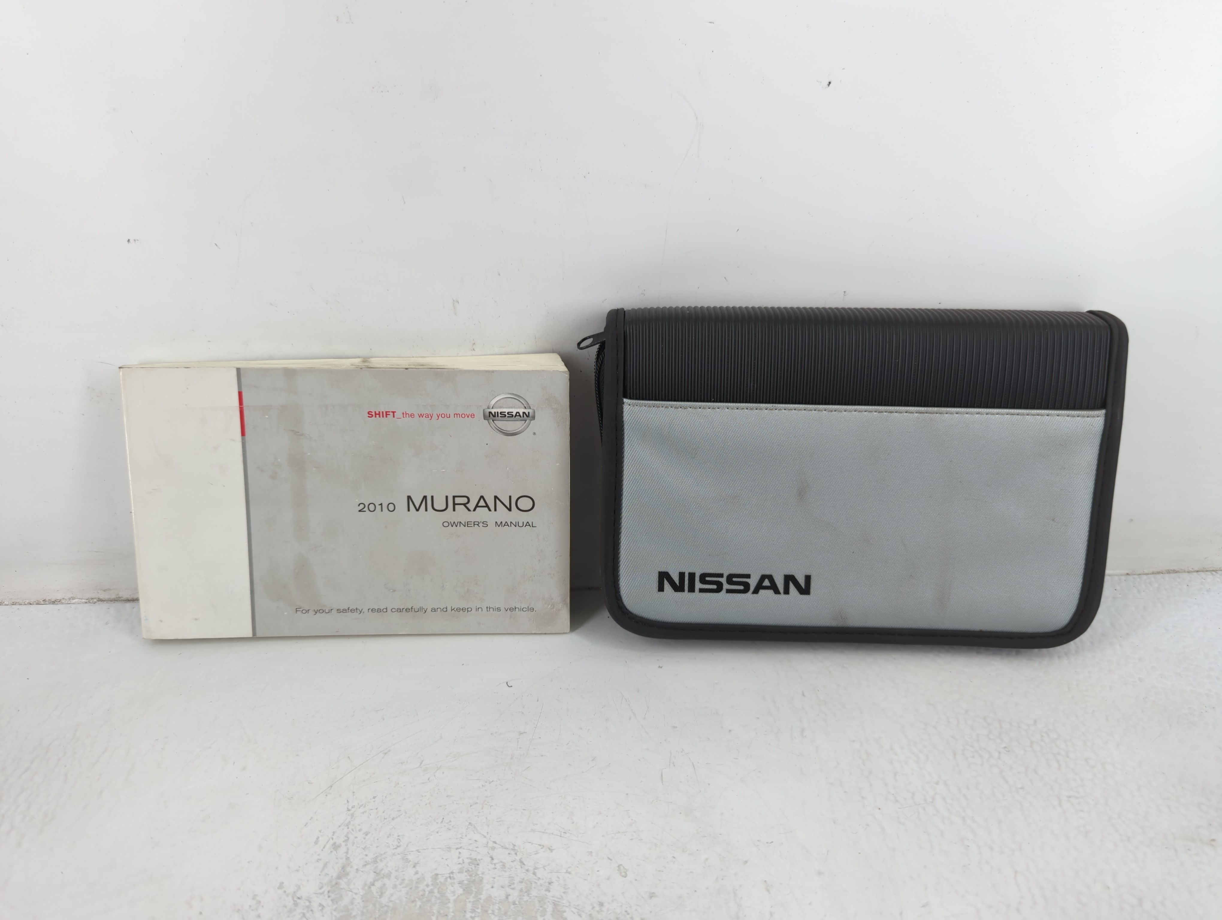 2010 Nissan Murano Owners Manual Book Guide 690735 - Oemusedautoparts1.com