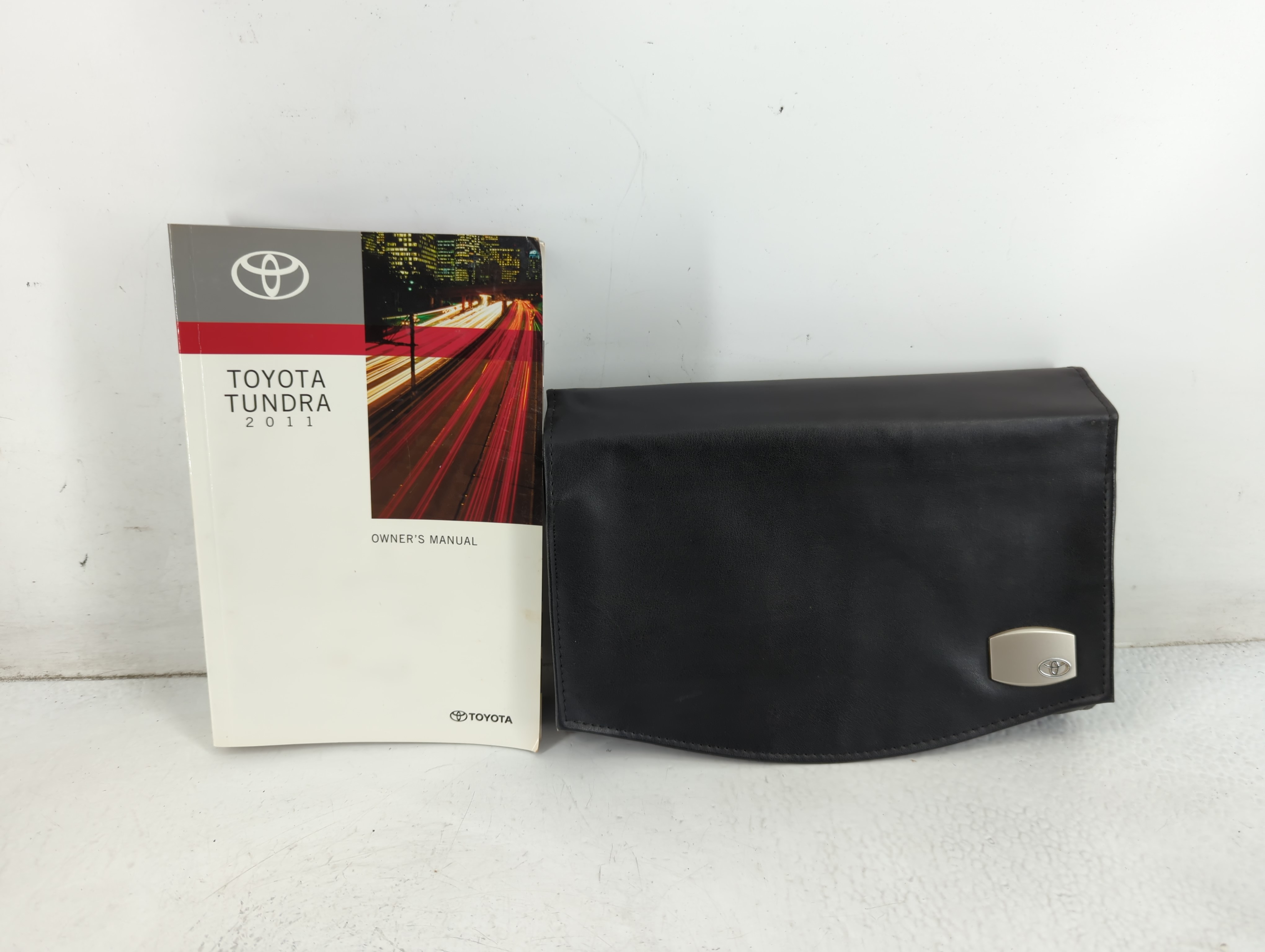 Picture of 2011 Toyota Tundra Owners Manual Book Guide 690738