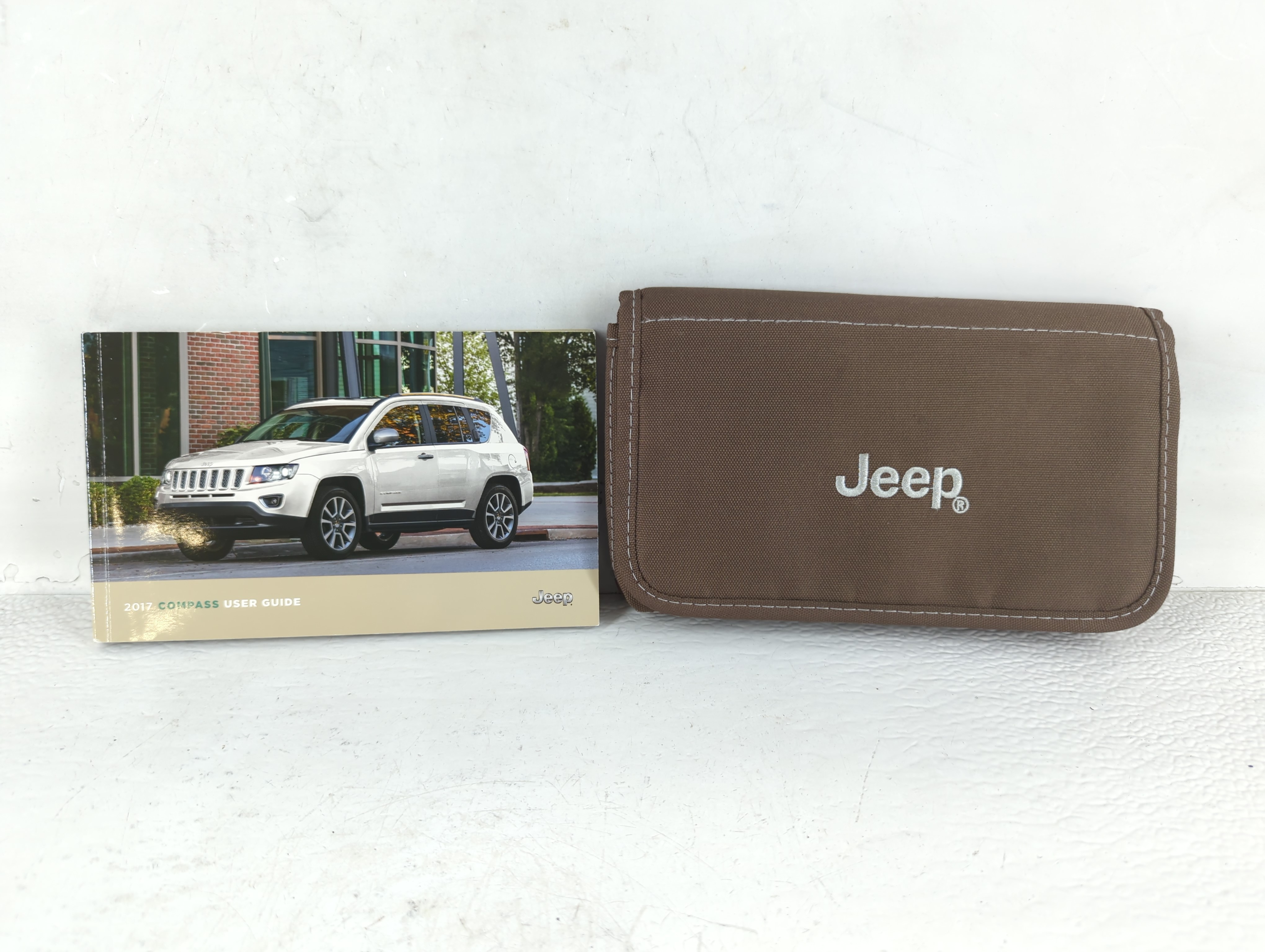 2017 Jeep Compass Owners Manual Book Guide 690797 - Oemusedautoparts1.com