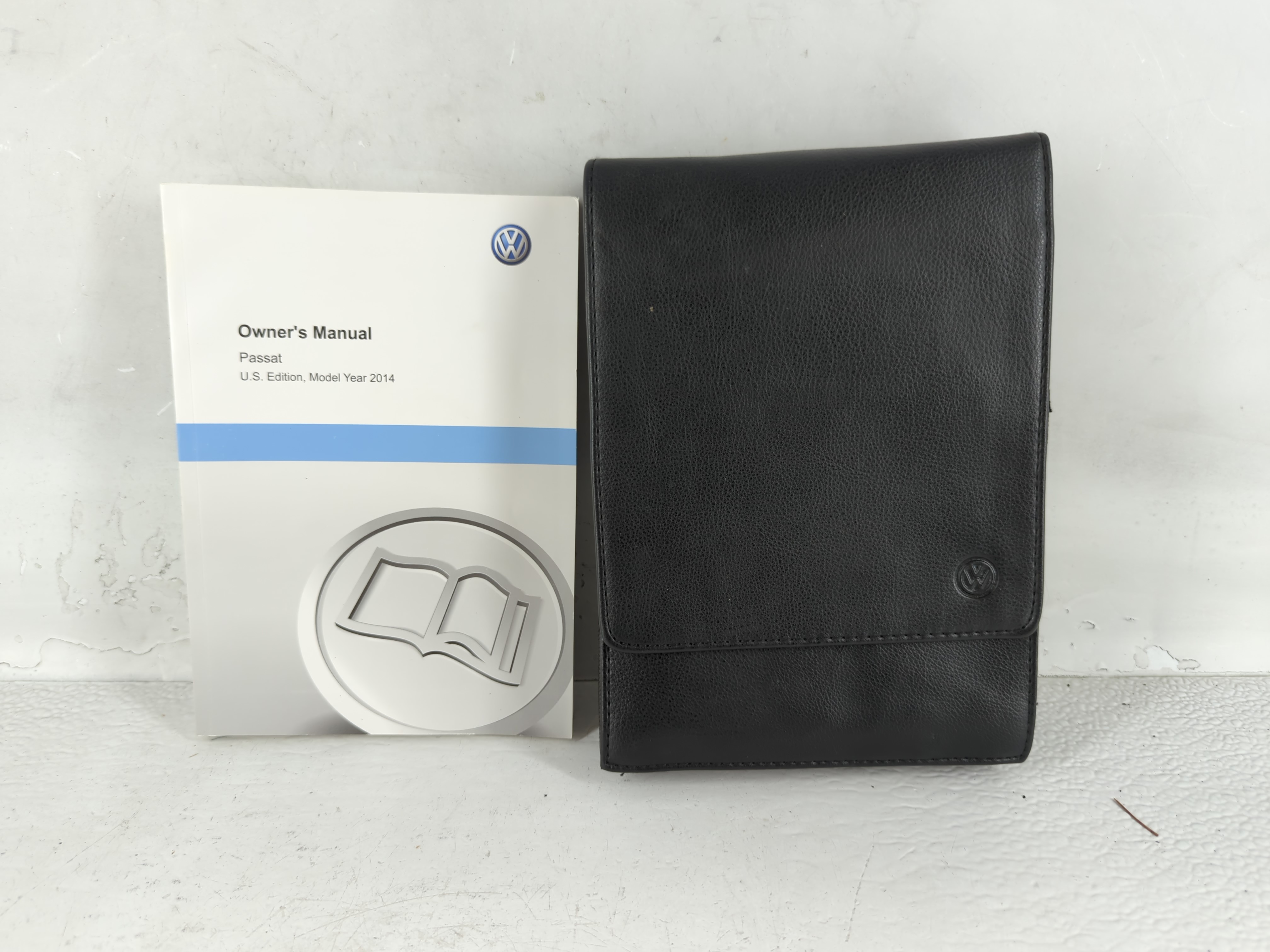 2014 Volkswagen Passat Owners Manual Book Guide 690810 - Oemusedautoparts1.com