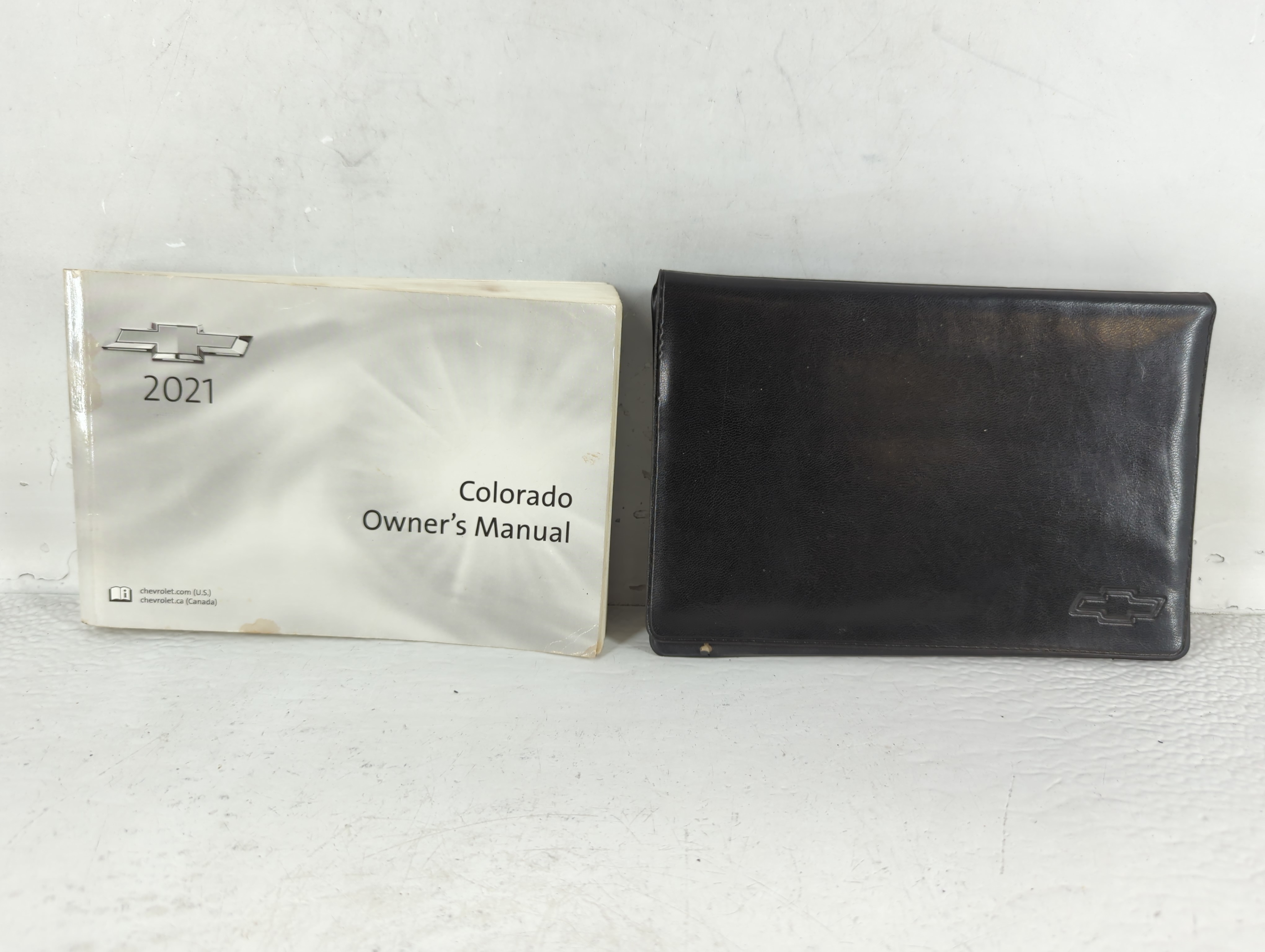 2021 Chevrolet Colorado Owners Manual Book Guide 690861 - Oemusedautoparts1.com