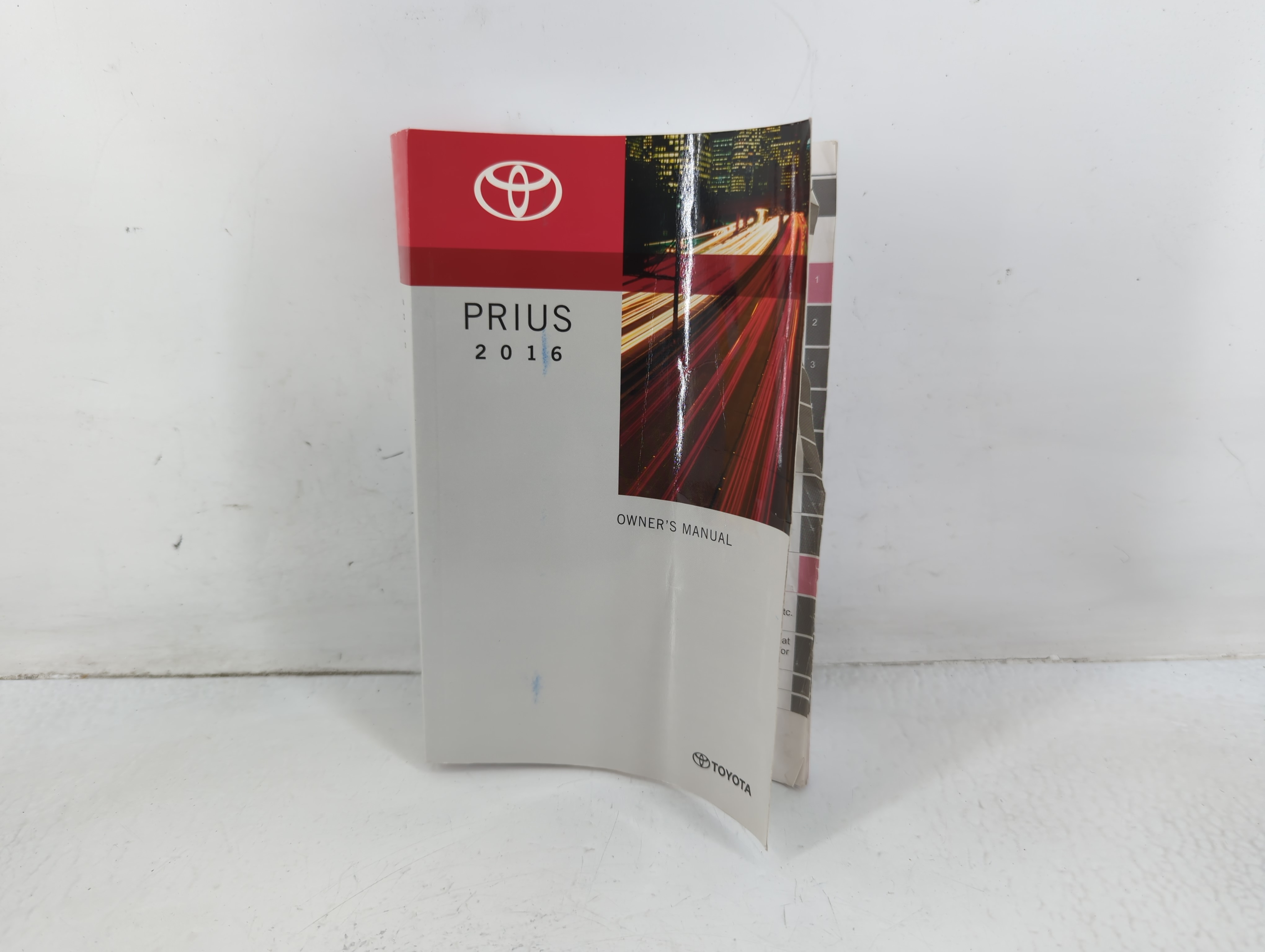 2016 Toyota Prius Owners Manual Book Guide 691006 - Oemusedautoparts1.com