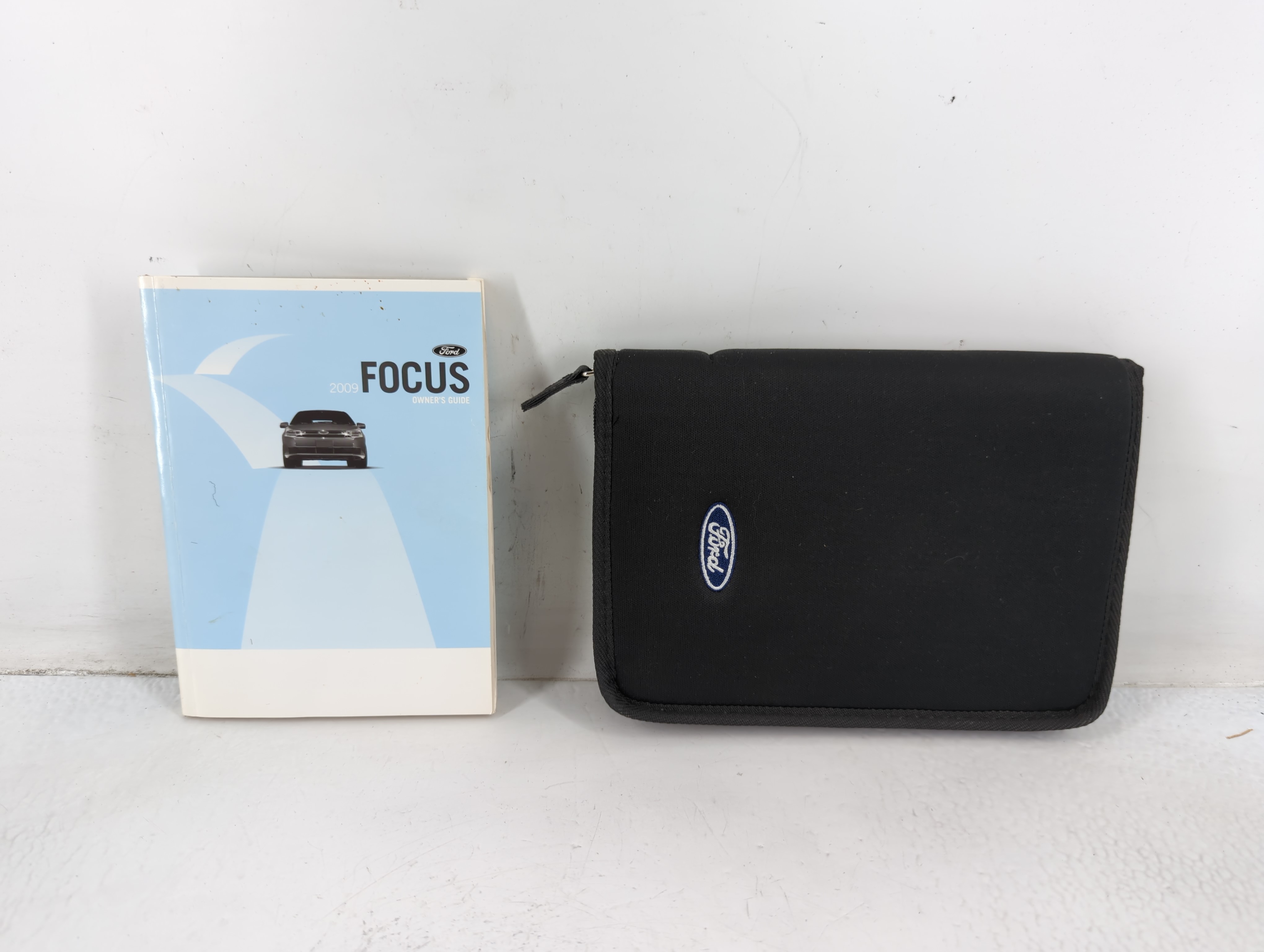 2009 Ford Focus Owners Manual Book Guide 691037 - Oemusedautoparts1.com