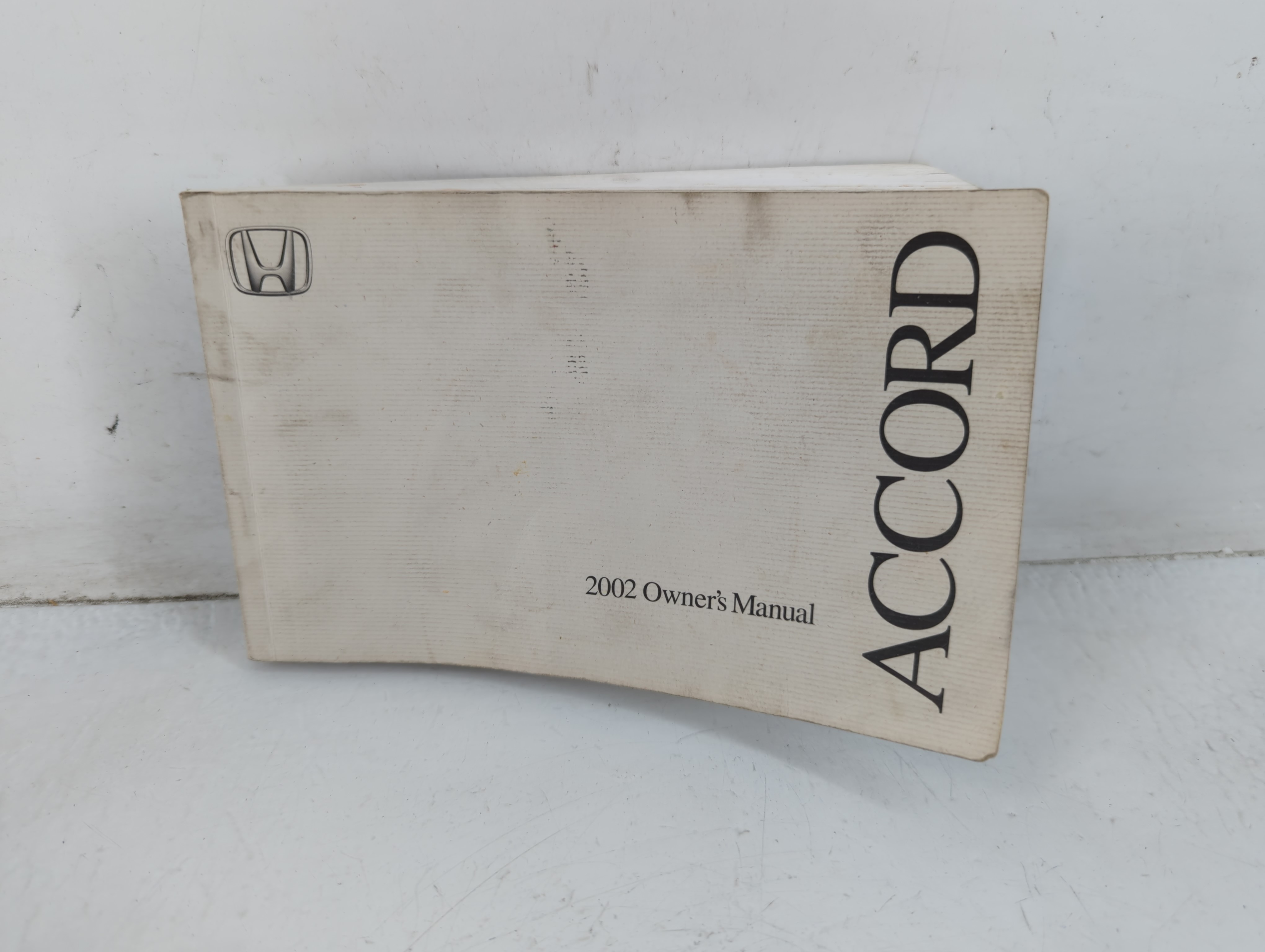 Picture of 2002 Honda Accord Owners Manual Book Guide 691054