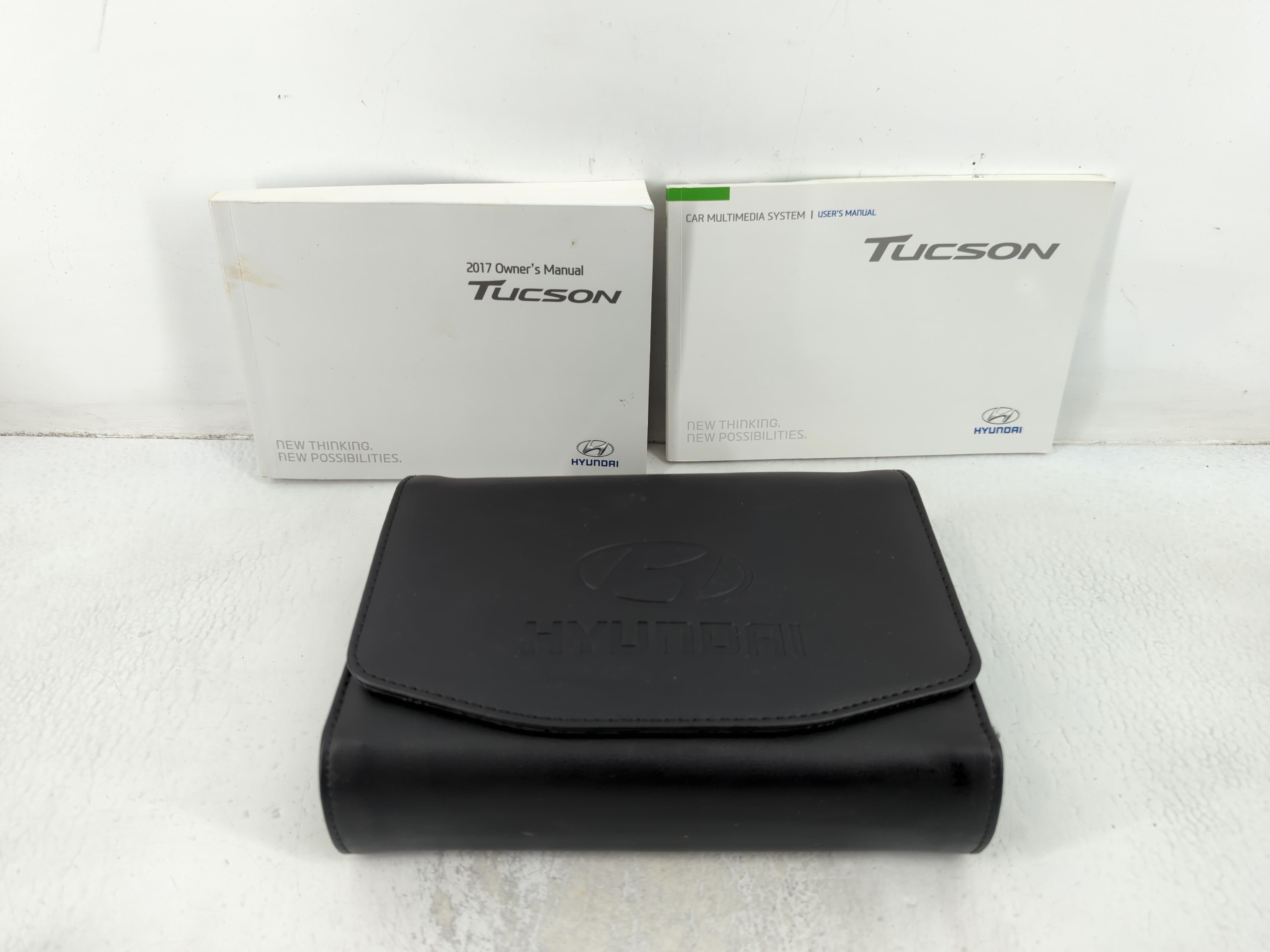 Picture of 2017 Hyundai Tucson Owners Manual Book Guide 691080