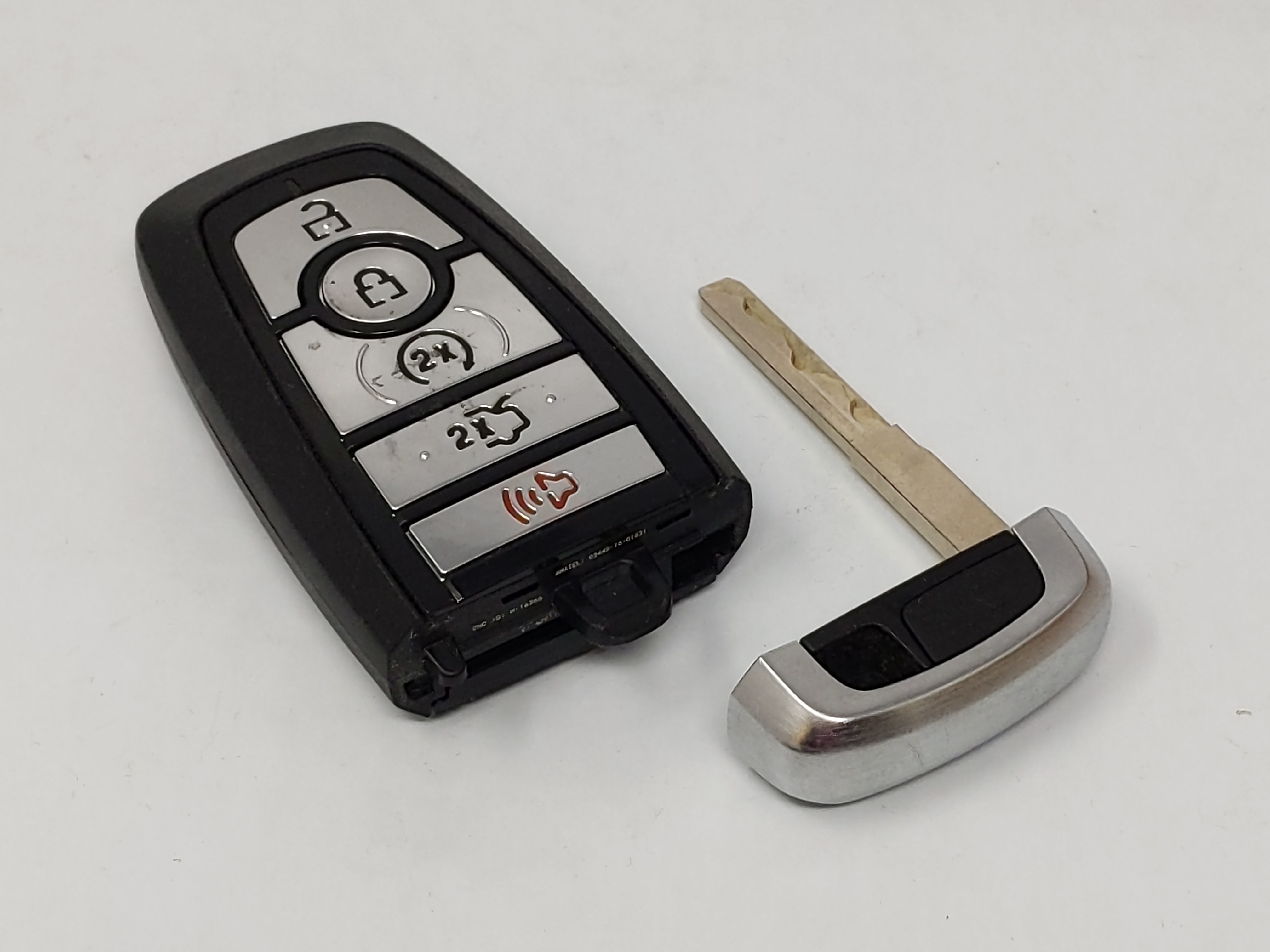 Ford Mustang Keyless Entry Remote Fob M3n-A2c931426  A2c114601 Jr3t-15k601-Bc - Oemusedautoparts1.com