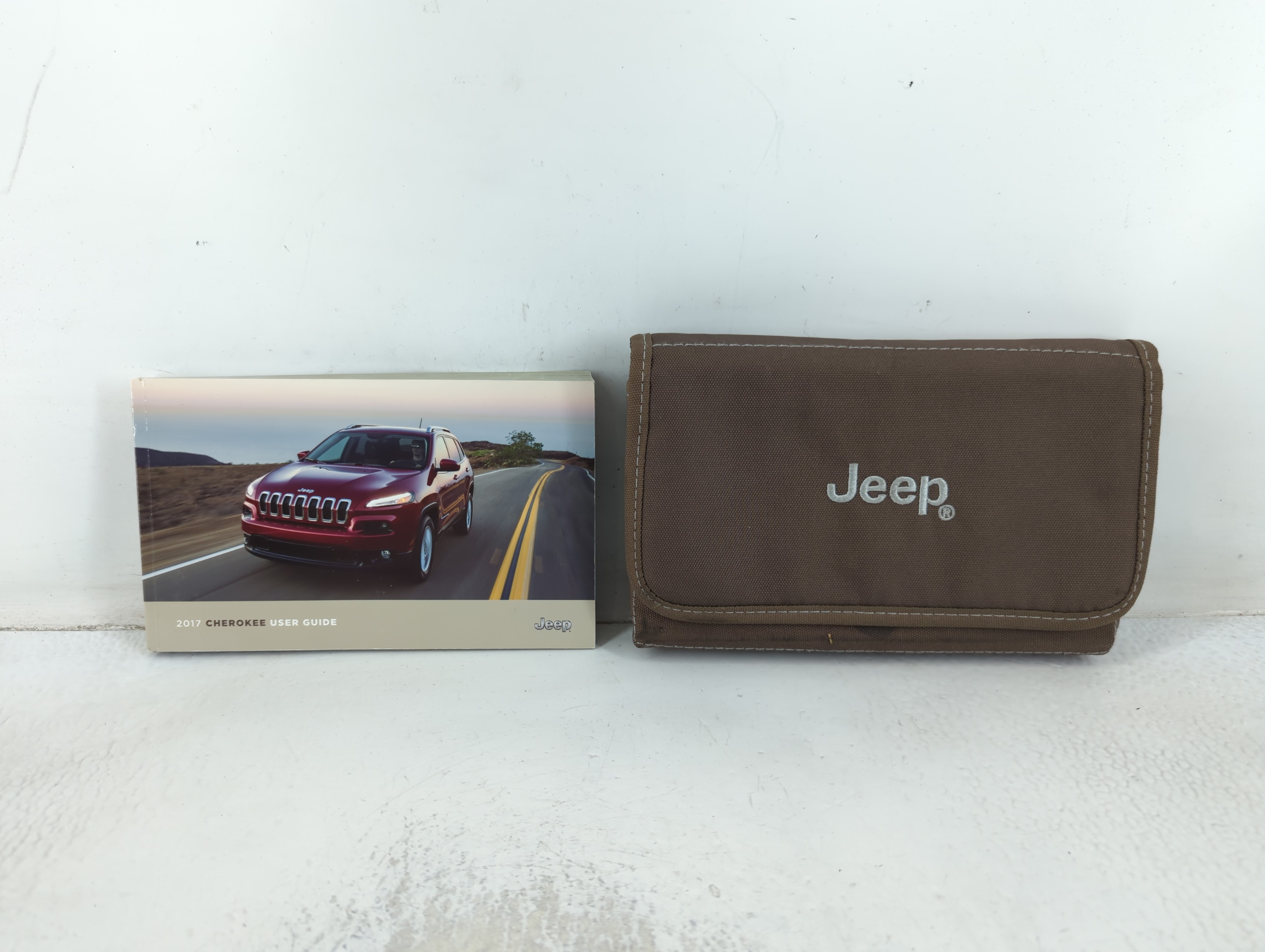 2017 Jeep Cherokee Owners Manual Book Guide 691143 - Oemusedautoparts1.com