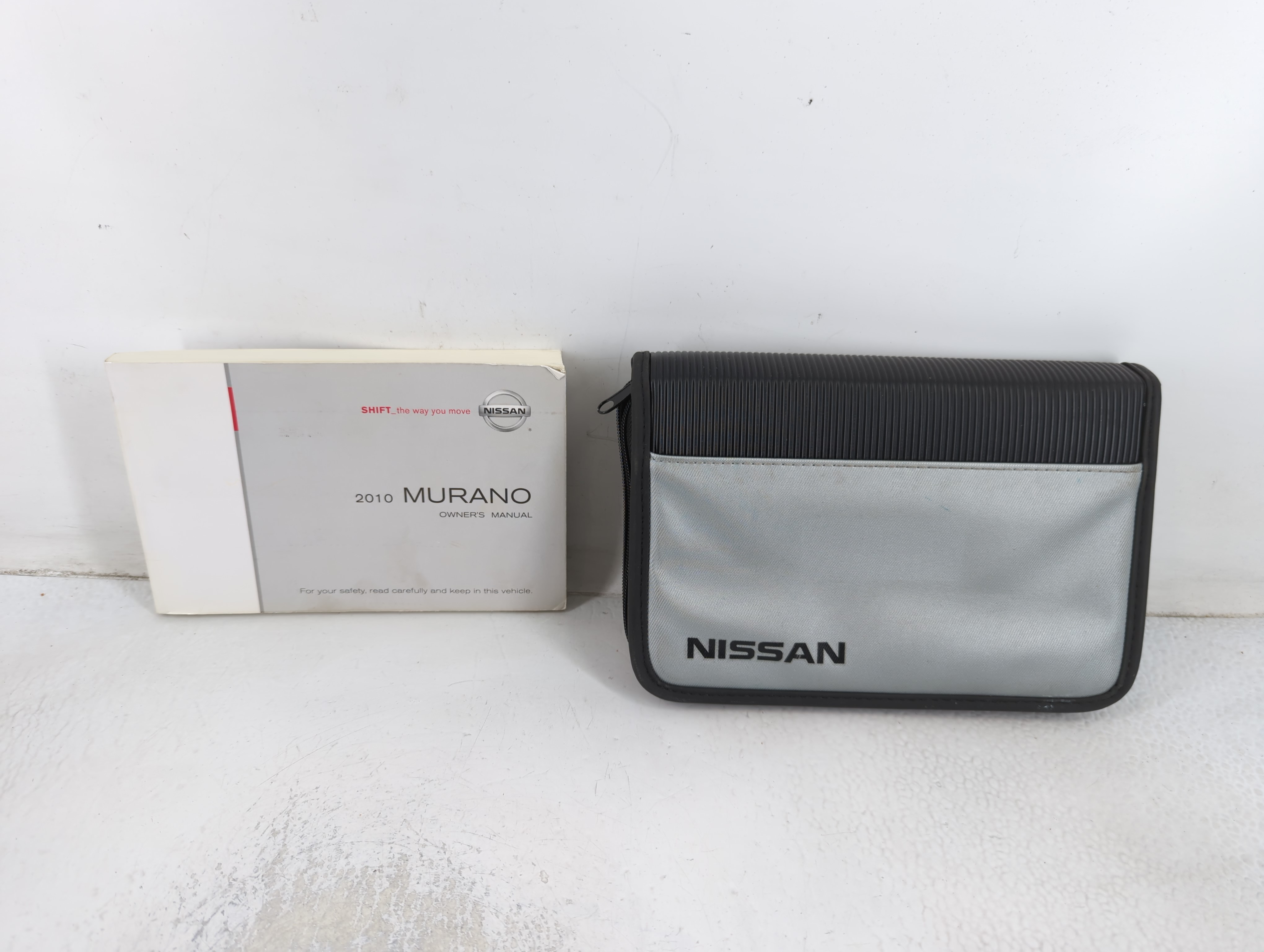 2010 Nissan Murano Owners Manual Book Guide 691183 - Oemusedautoparts1.com