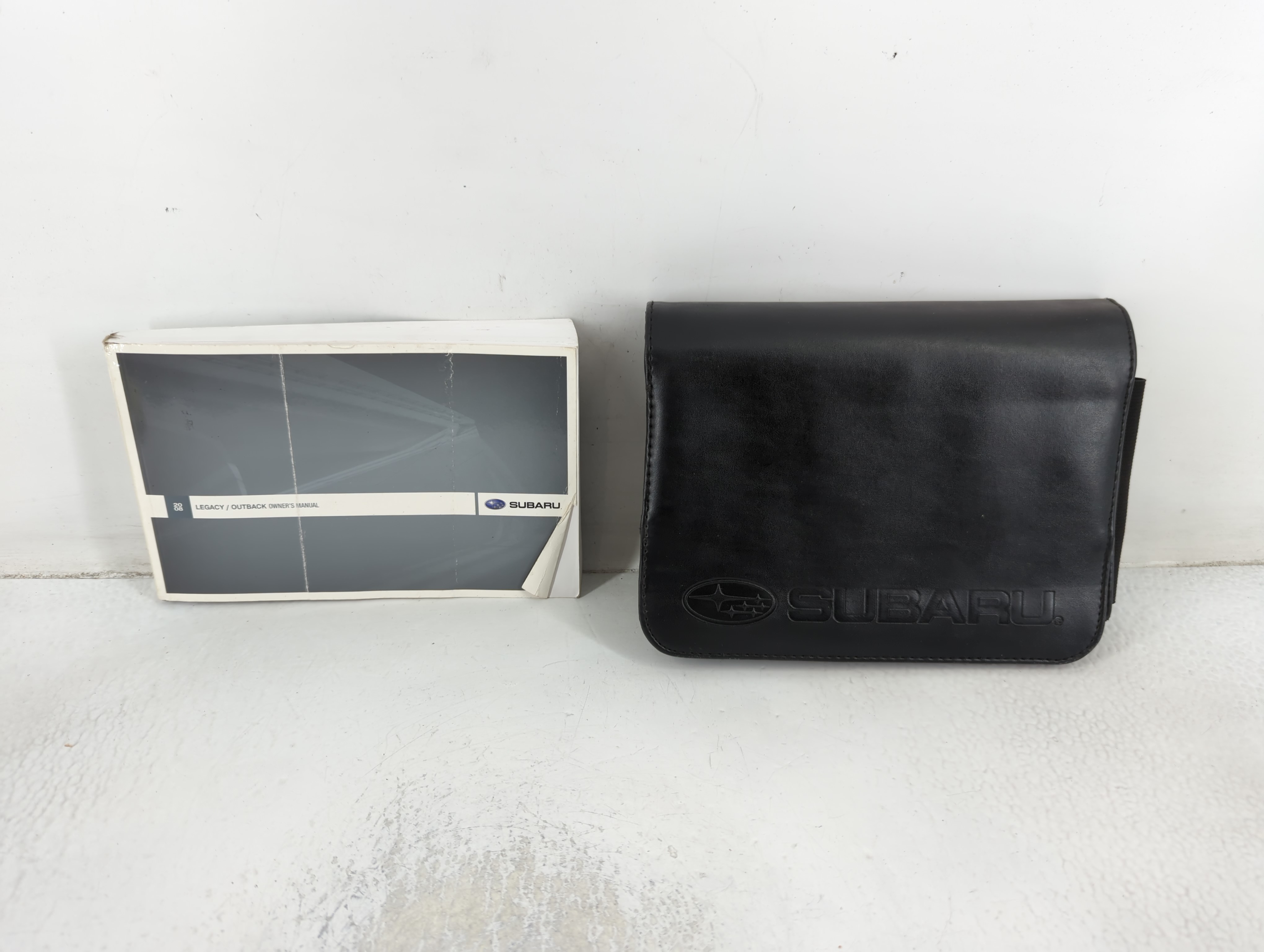 2007 Subaru Legacy Owners Manual Book Guide 691215 - Oemusedautoparts1.com