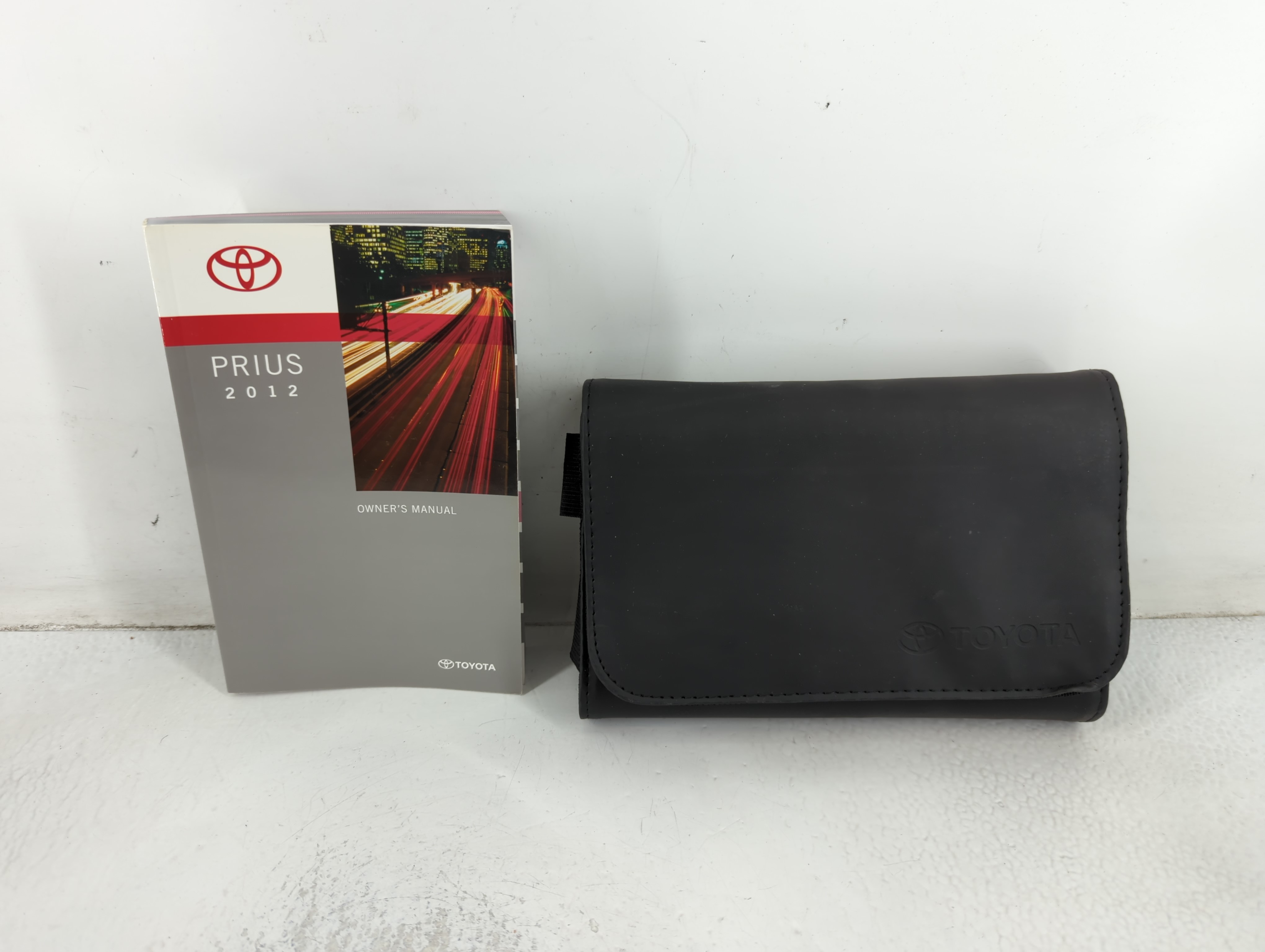 2012 Toyota Prius Owners Manual Book Guide 691263 - Oemusedautoparts1.com