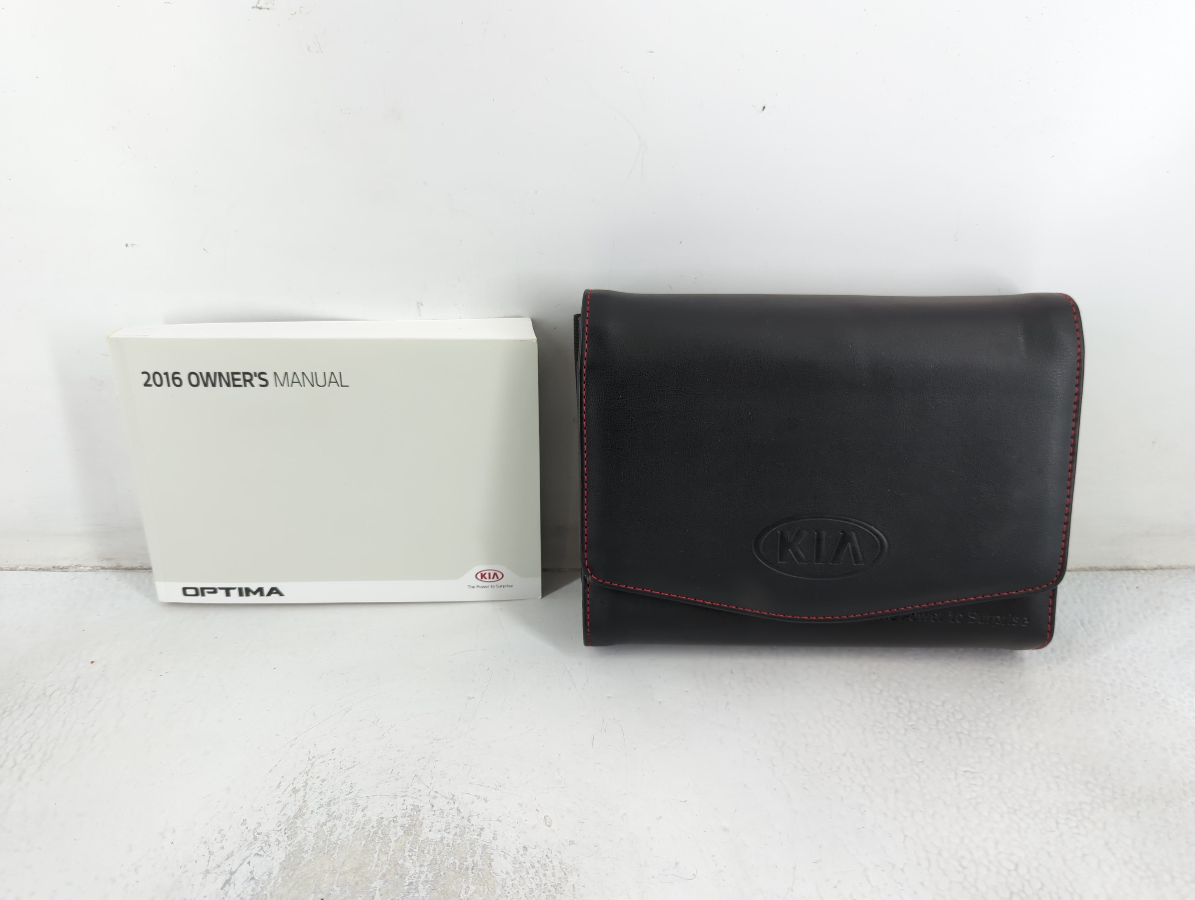 Picture of 2016 Kia Optima Owners Manual Book Guide 691277