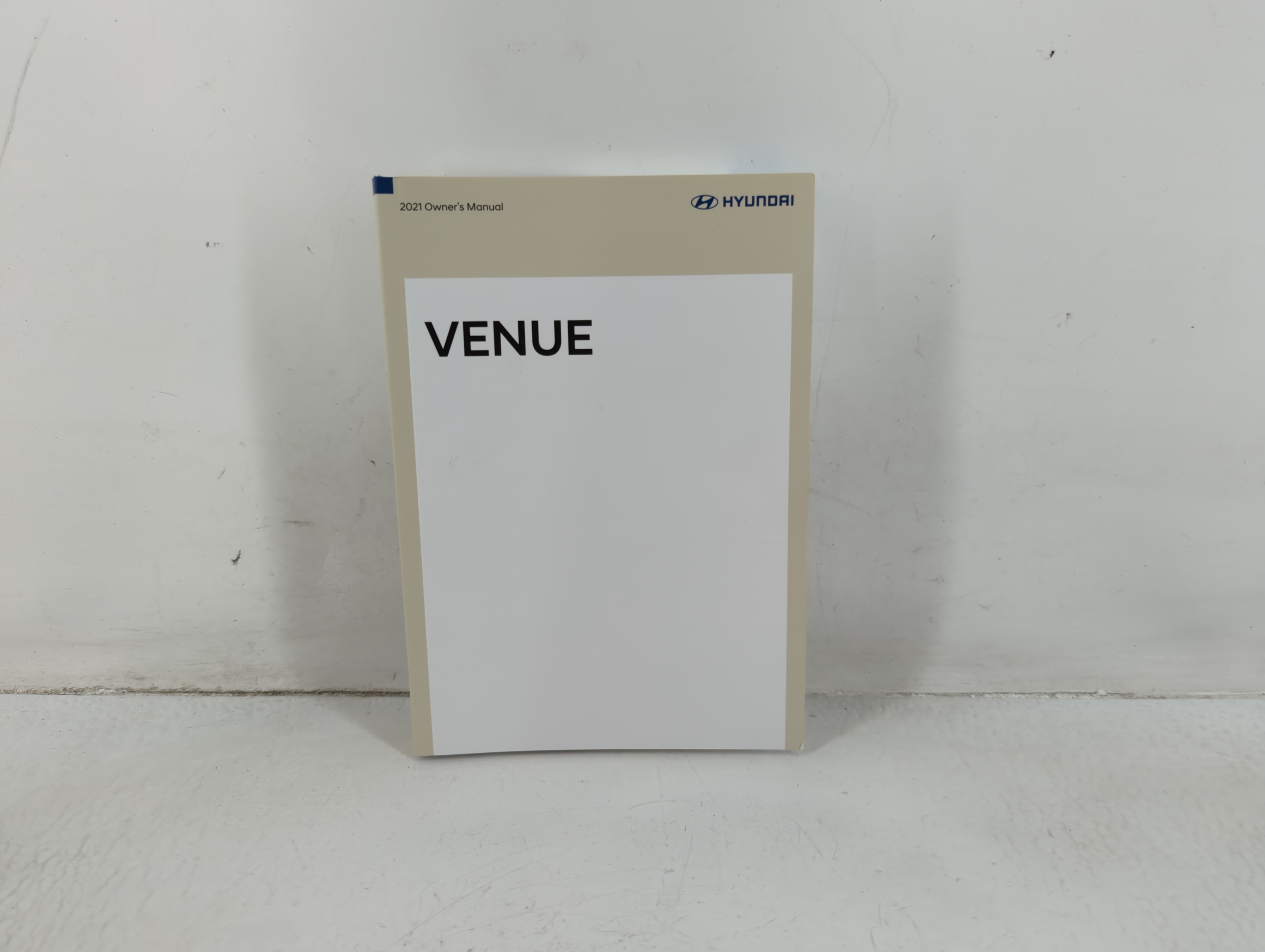 2021 Hyundai Venue Owners Manual Book Guide 691307 - Oemusedautoparts1.com