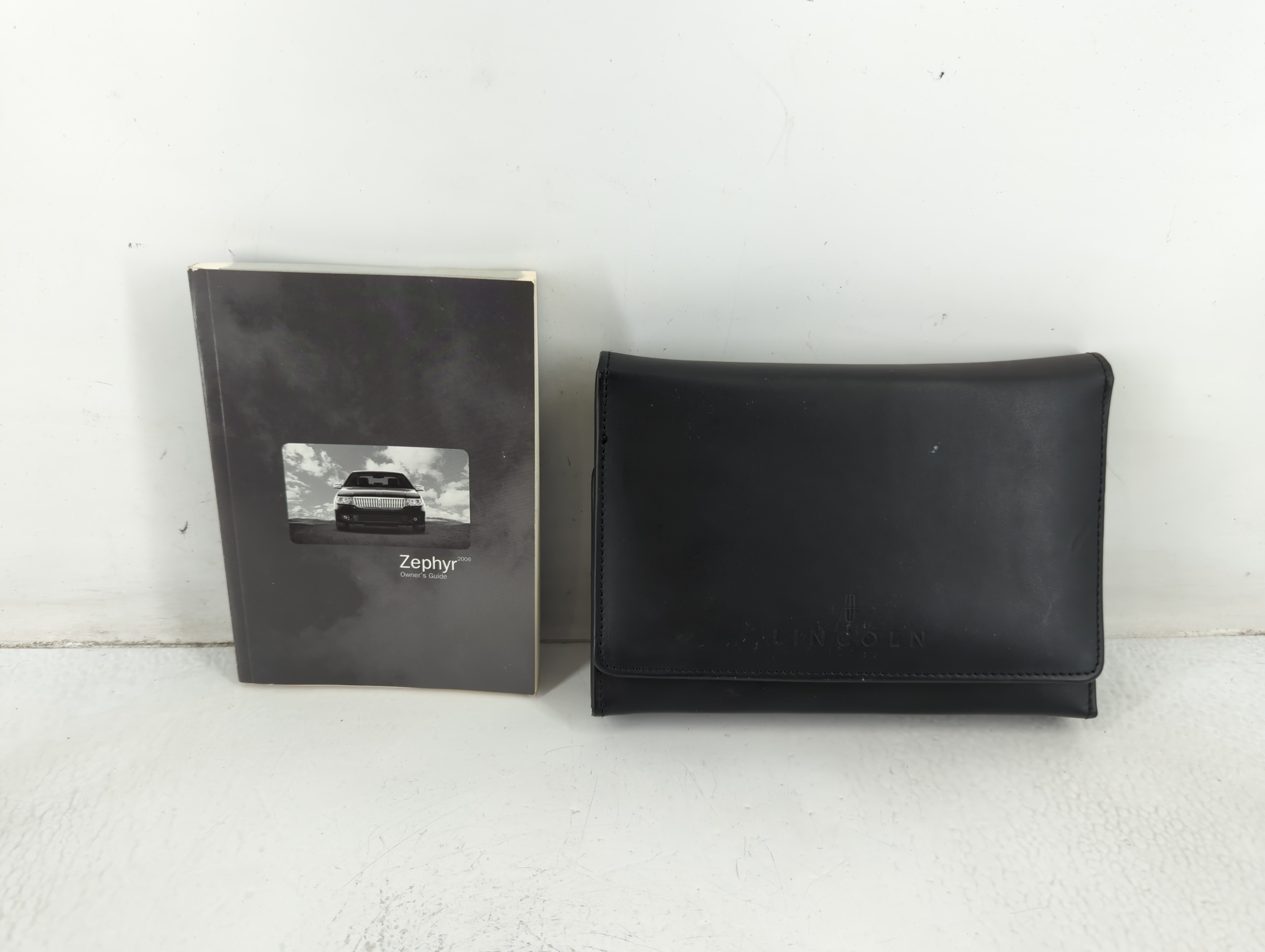2006 Lincoln Zephyr Owners Manual Book Guide 691324 - Oemusedautoparts1.com