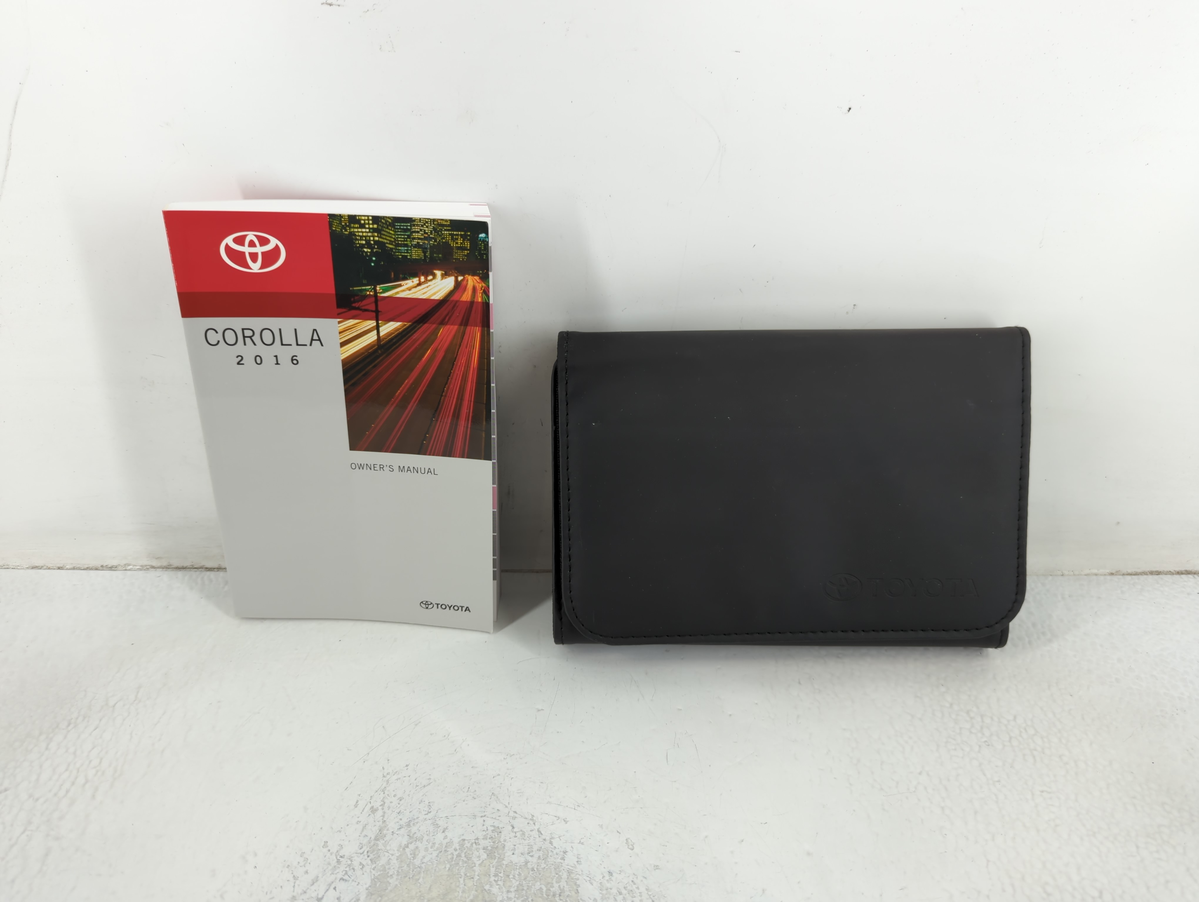 2016 Toyota Corolla Owners Manual Book Guide 691325 - Oemusedautoparts1.com