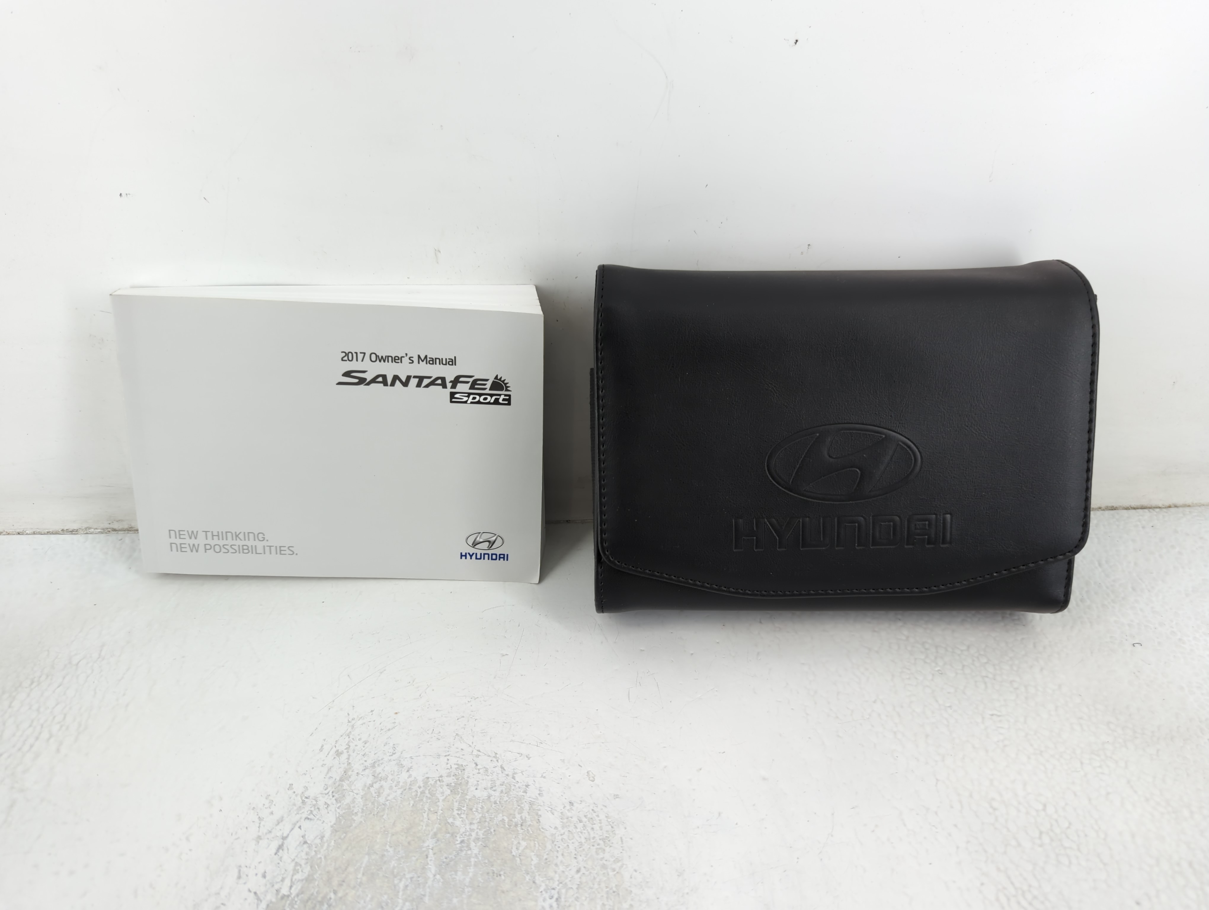 2017 Hyundai Santa Fe Owners Manual Book Guide 691327 - Oemusedautoparts1.com