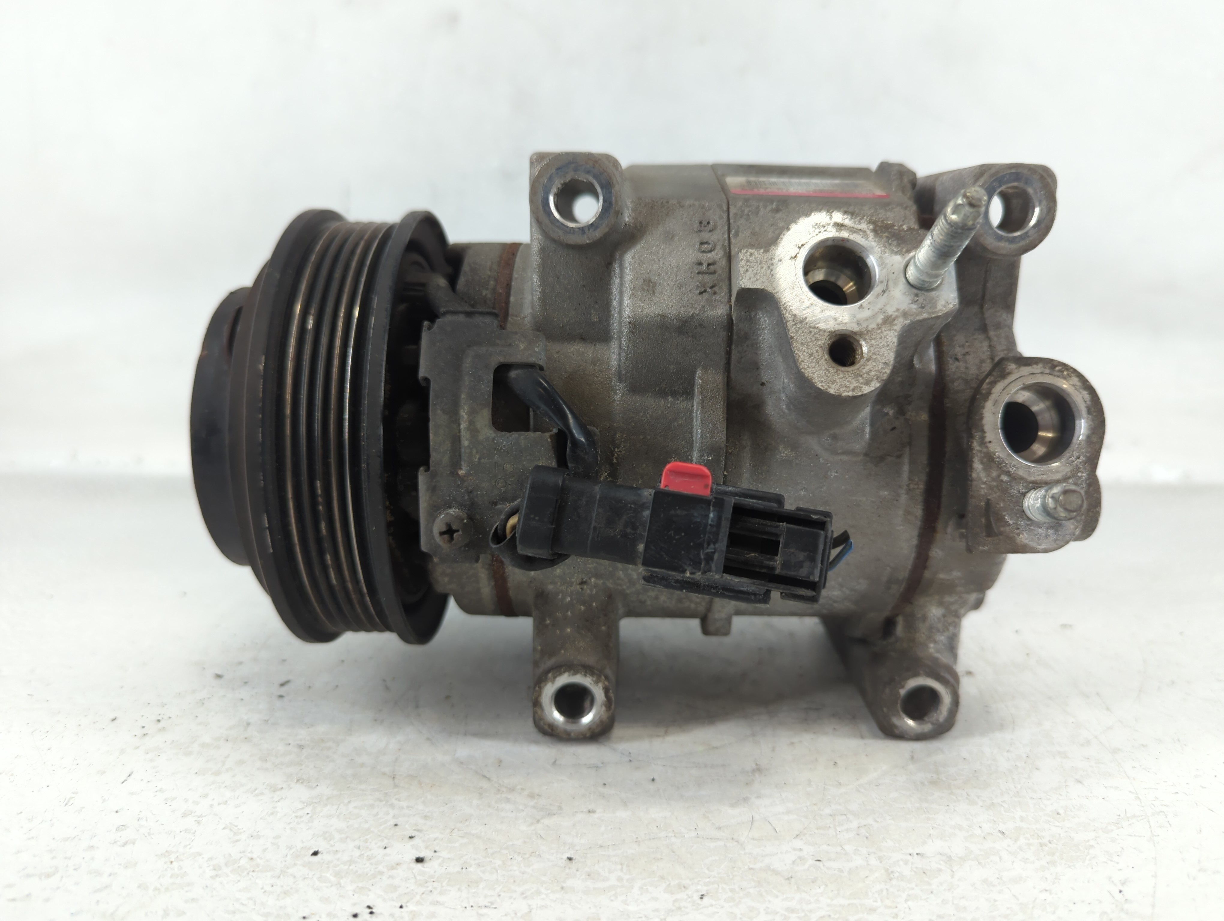 Picture of Dodge Caravan Air Conditioning A/c Ac Compressor Oem 691334
