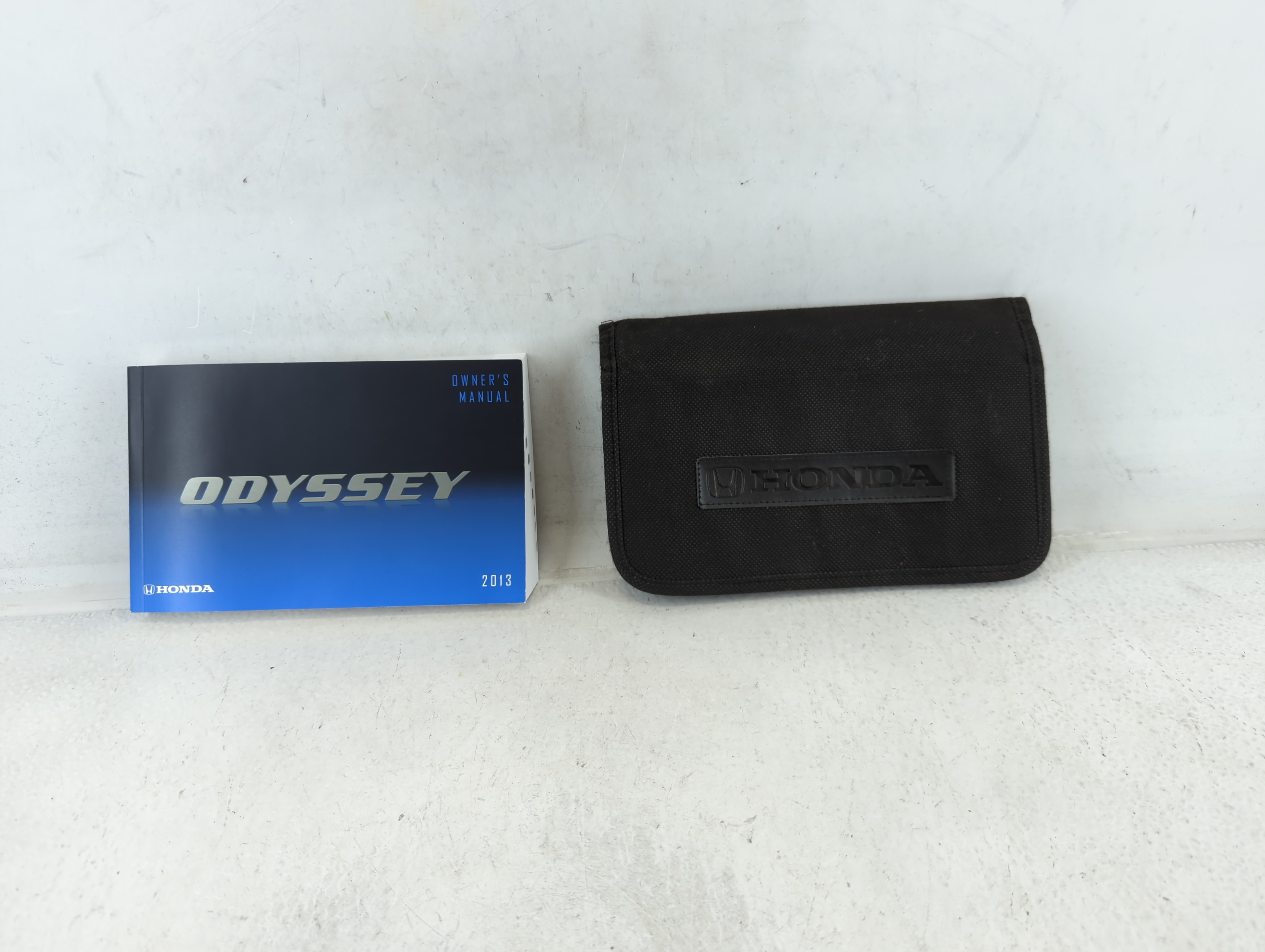 2013 Honda Odyssey Owners Manual Book Guide 691666 - Oemusedautoparts1.com