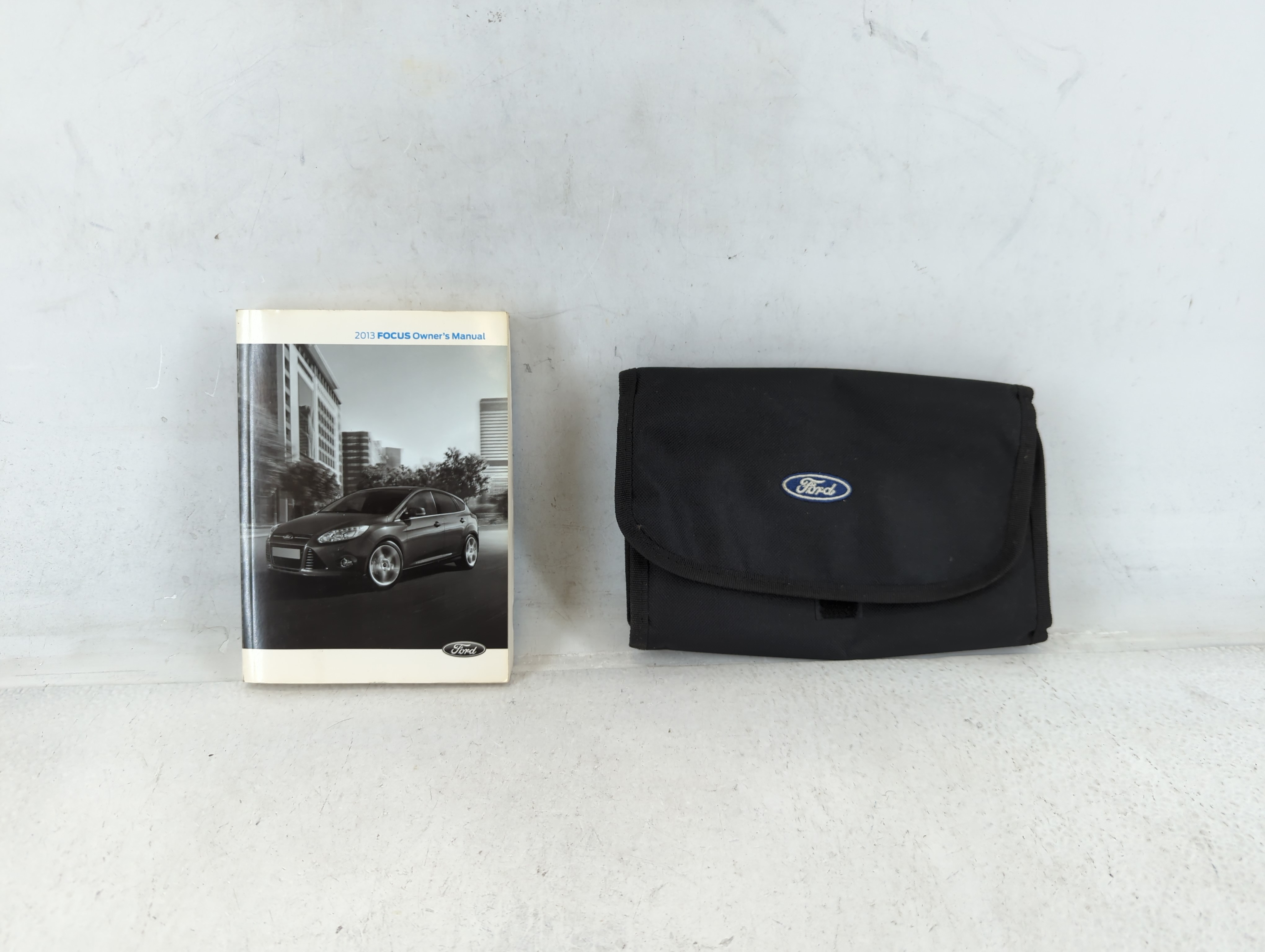 2013 Ford Focus Owners Manual Book Guide 691713 - Oemusedautoparts1.com