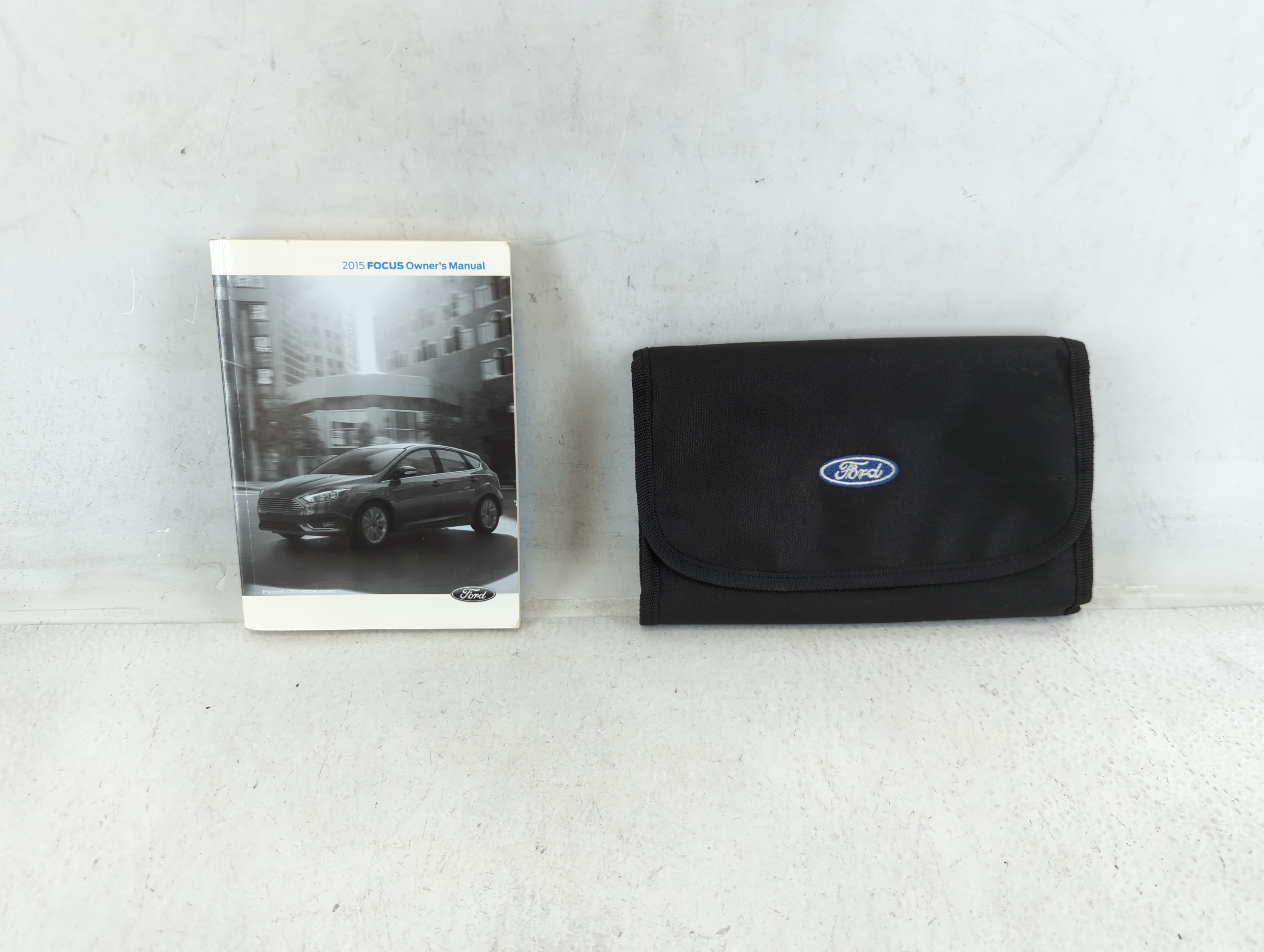 Picture of 2015 Ford Focus Owners Manual Book Guide 691747