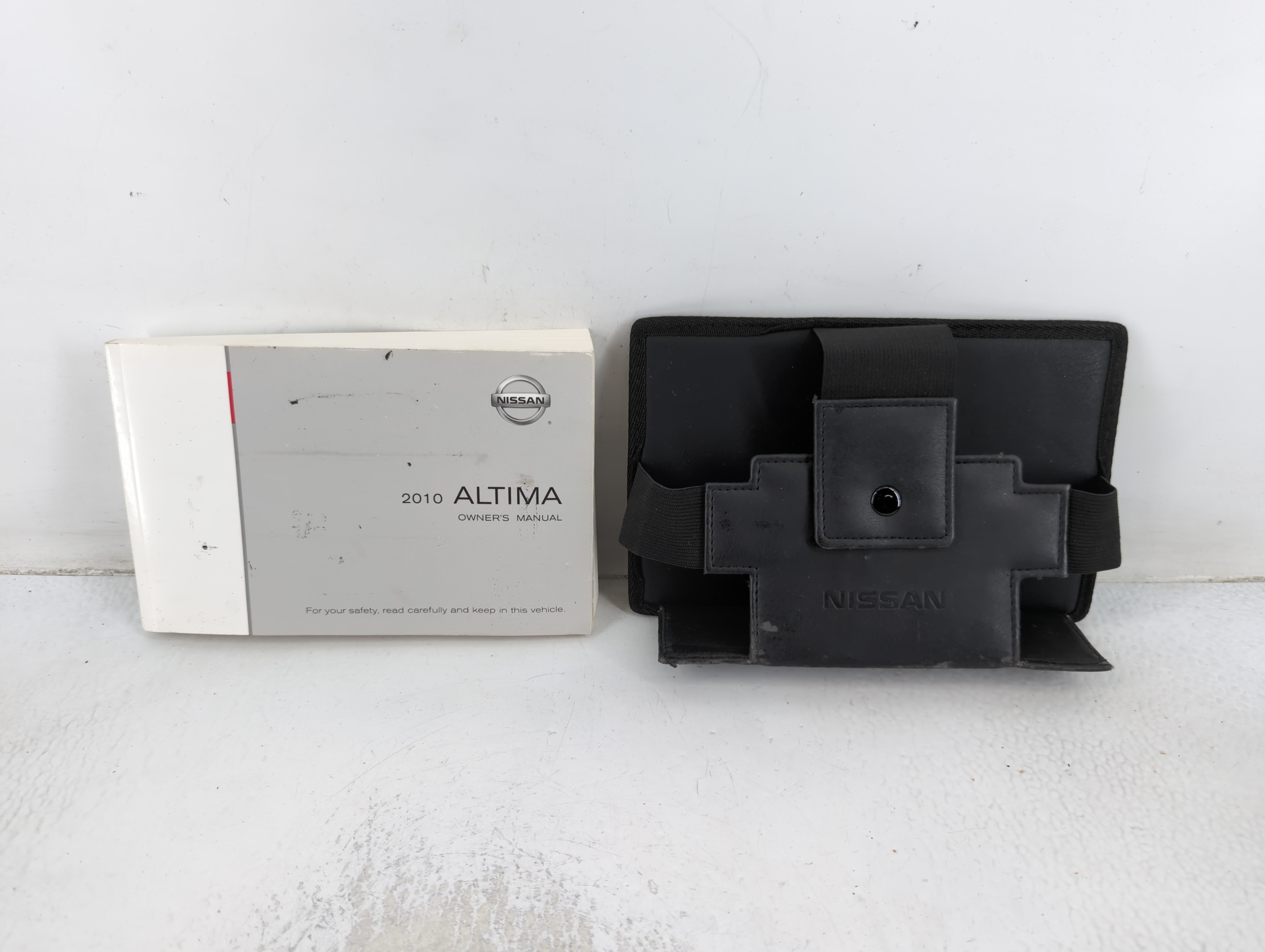 2010 Nissan Altima Owners Manual Book Guide 691759 - Oemusedautoparts1.com