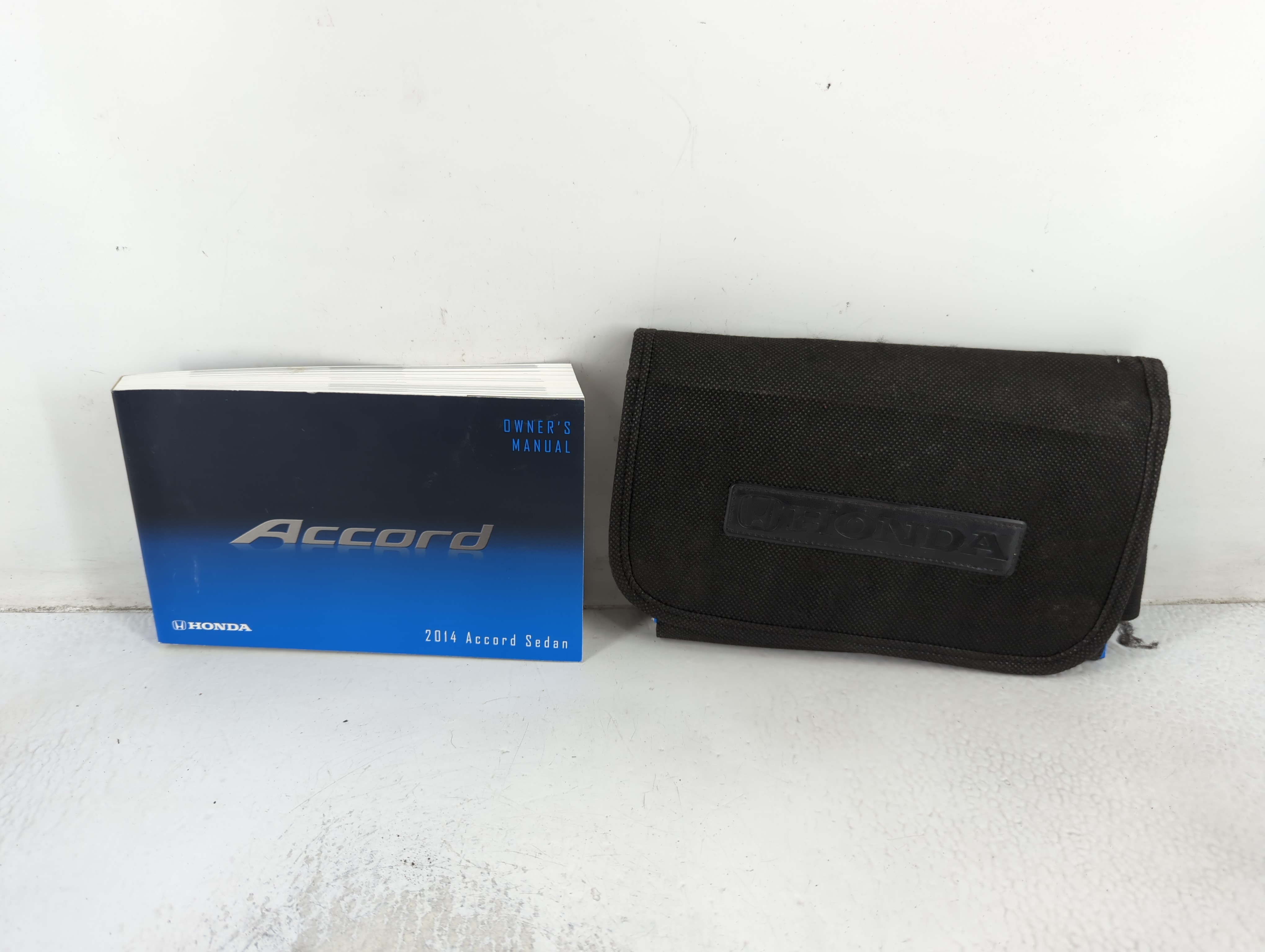 2014 Honda Accord Owners Manual Book Guide 691843 - Oemusedautoparts1.com