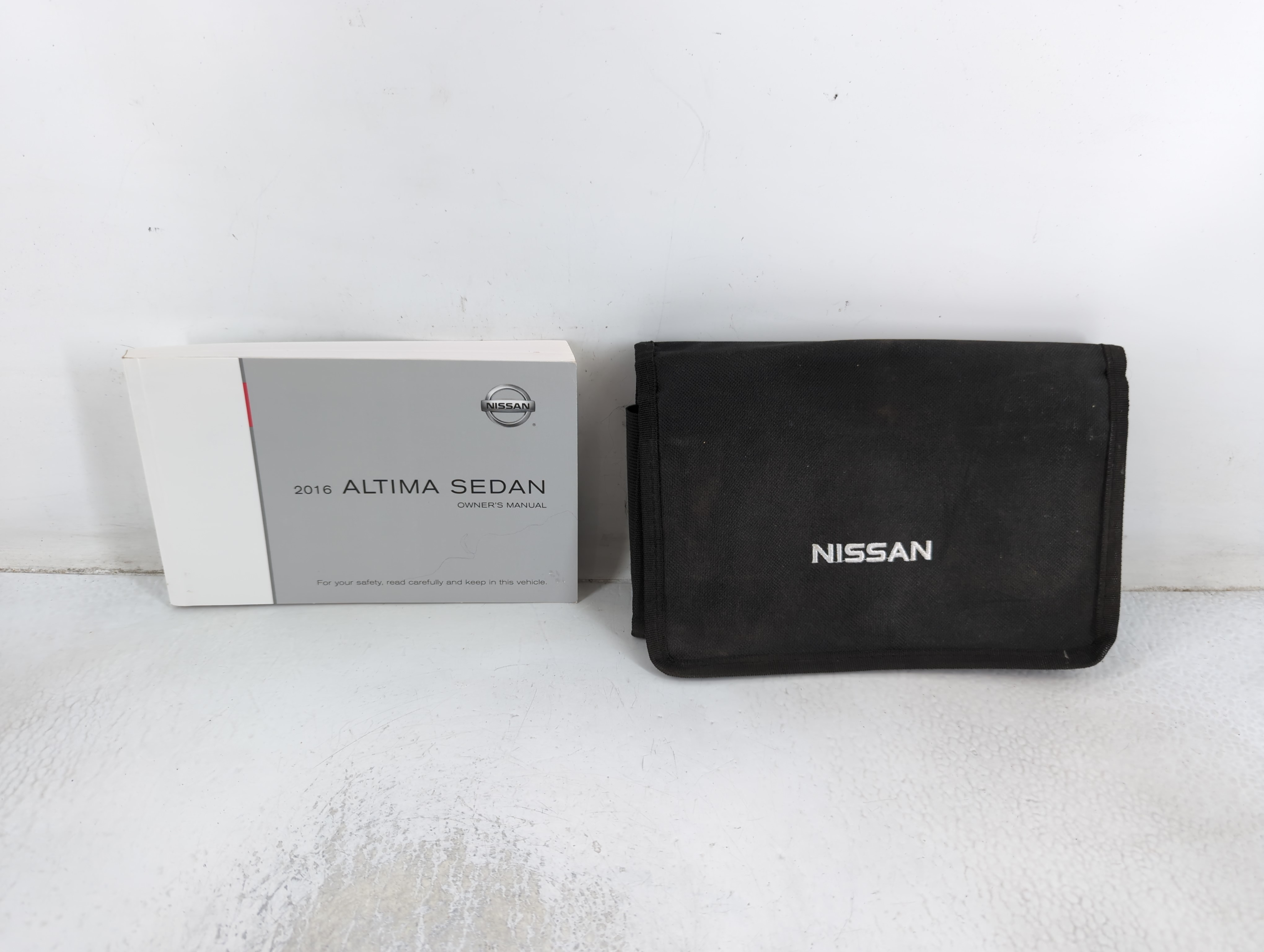 2016 Nissan Altima Owners Manual Book Guide 691858 - Oemusedautoparts1.com
