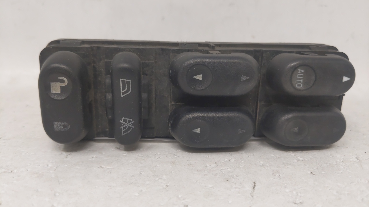 Picture of 2001-2006 Mazda Tribute Driver Left Door Master Power Window Switch 69185