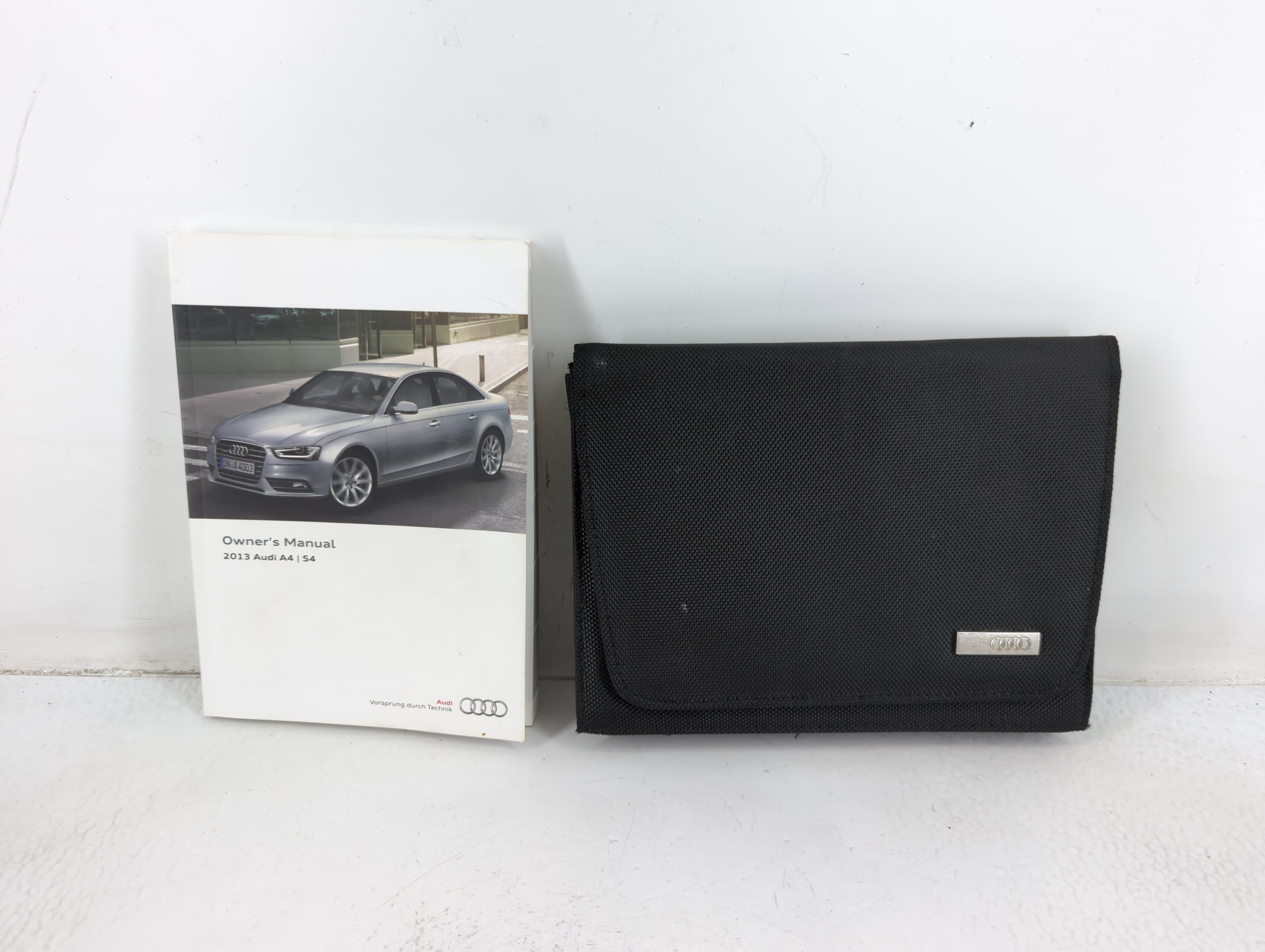Picture of 2013 Audi A4 Owners Manual Book Guide 691947