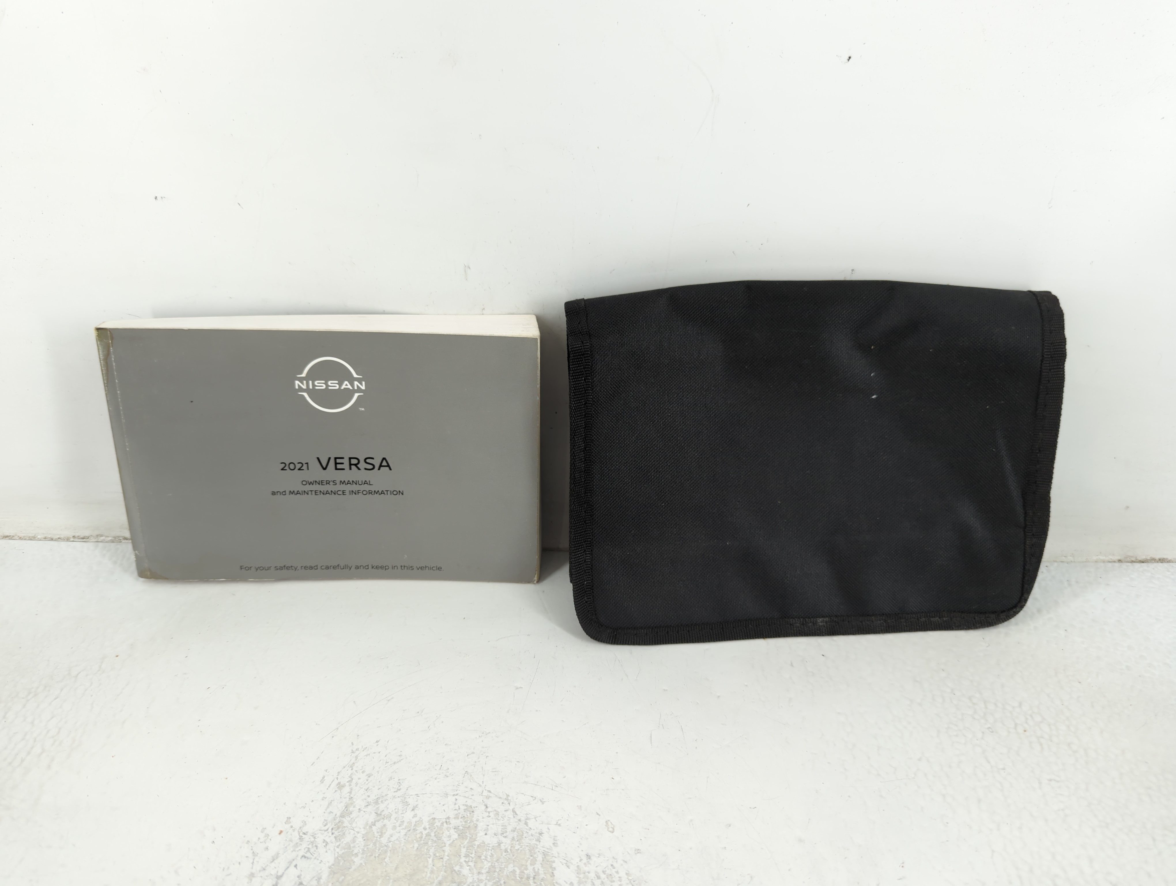 2021 Nissan Versa Owners Manual Book Guide 691950 - Oemusedautoparts1.com