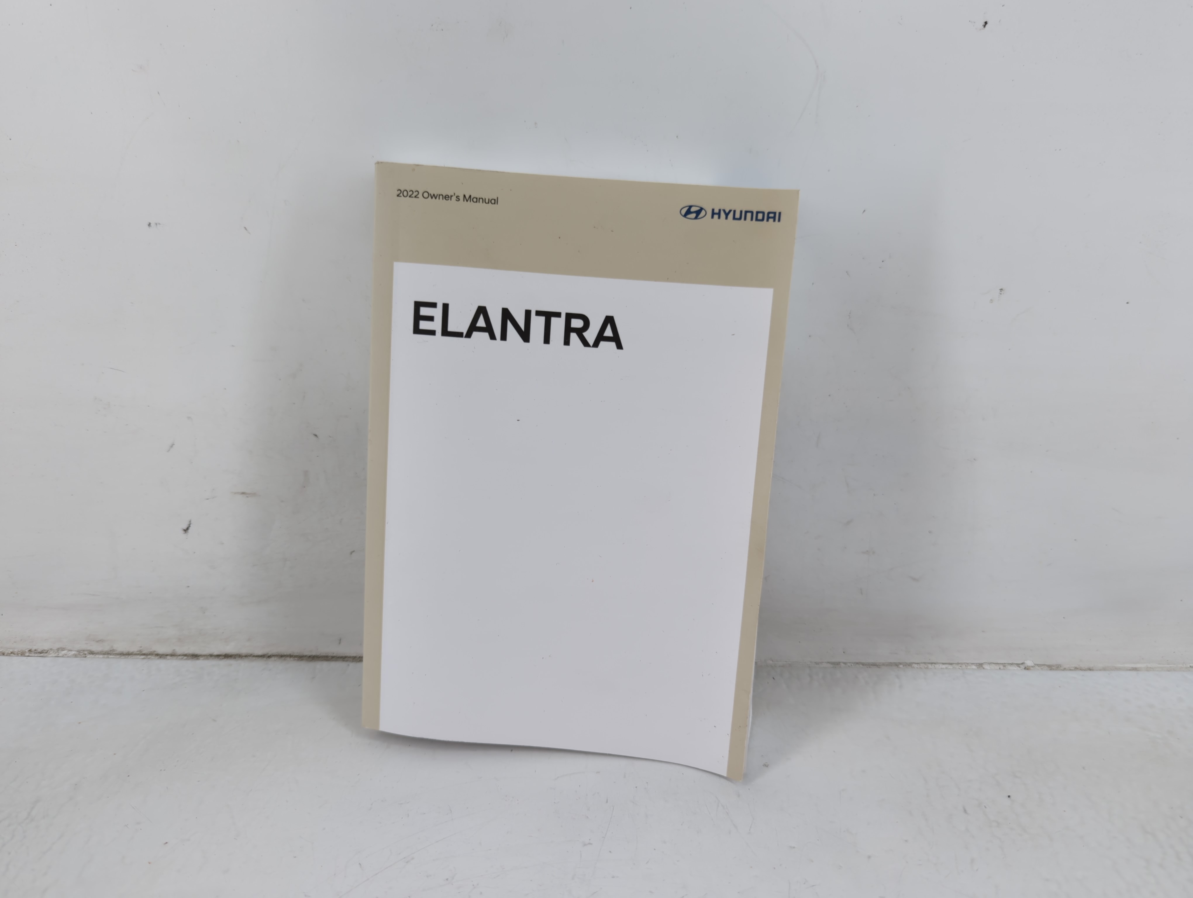 2022 Hyundai Elantra Owners Manual Book Guide 691985 - Oemusedautoparts1.com