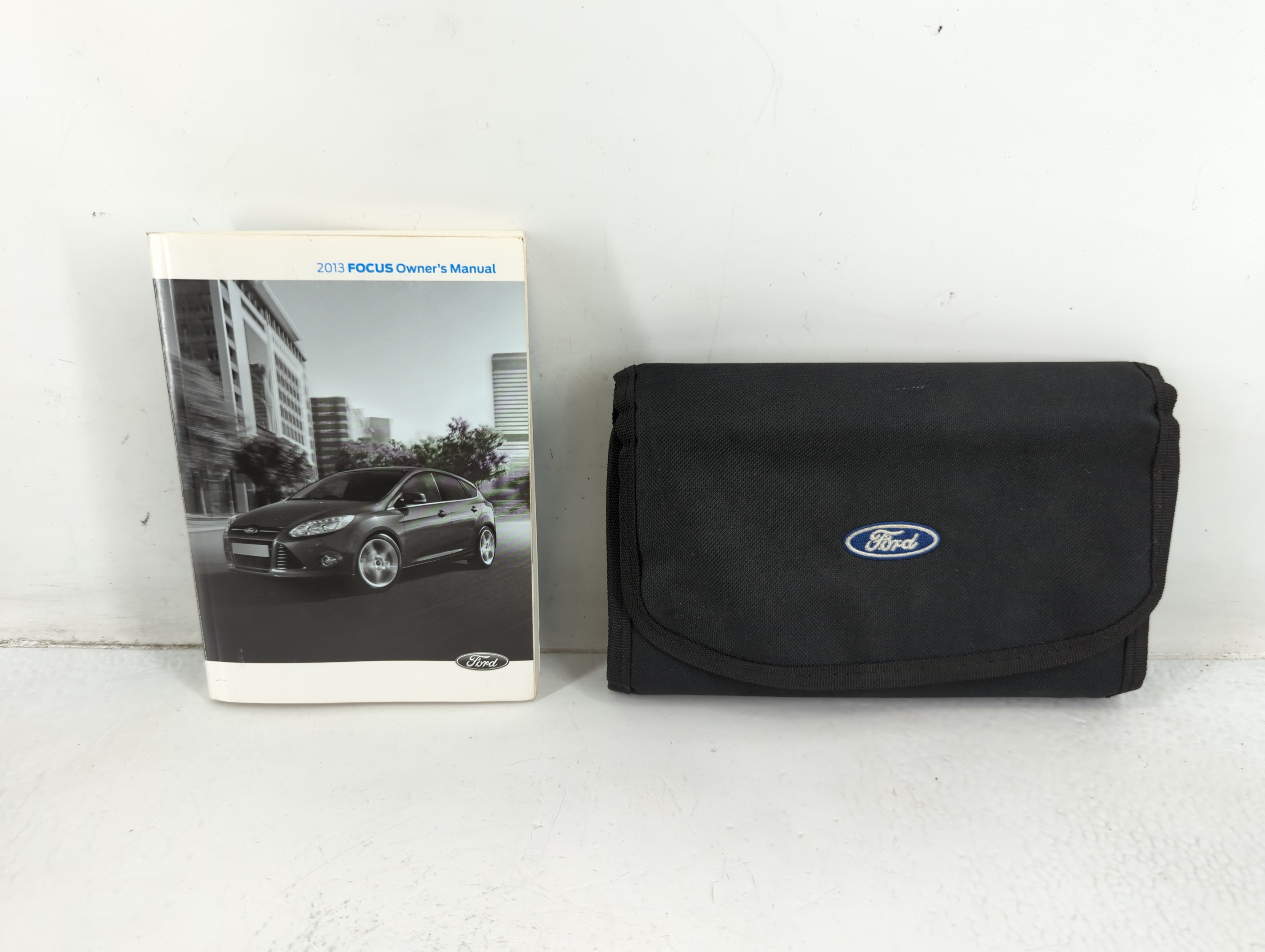 2013 Ford Focus Owners Manual Book Guide 691987 - Oemusedautoparts1.com
