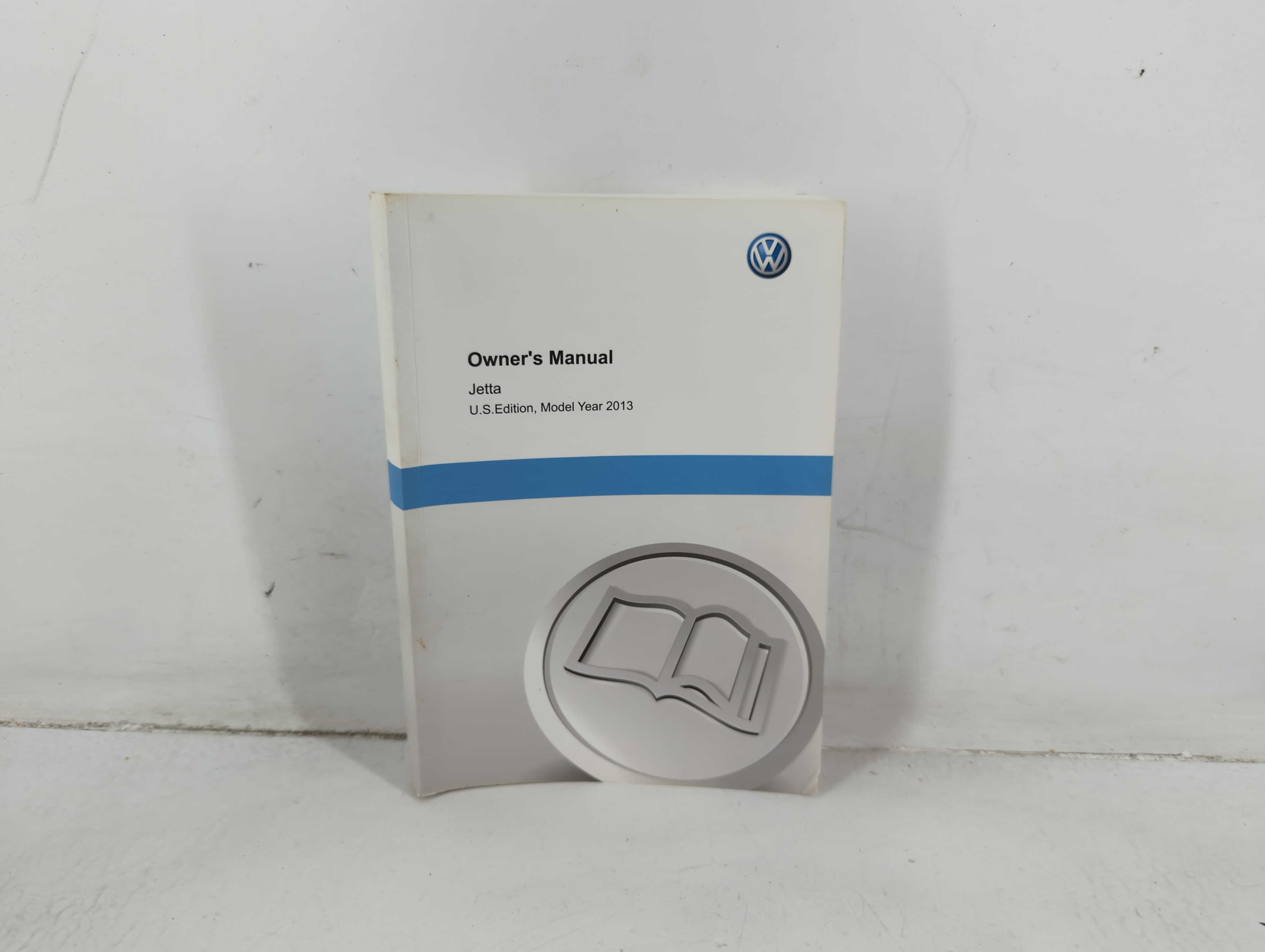Picture of 2013 Volkswagen Jetta Owners Manual Book Guide 691993