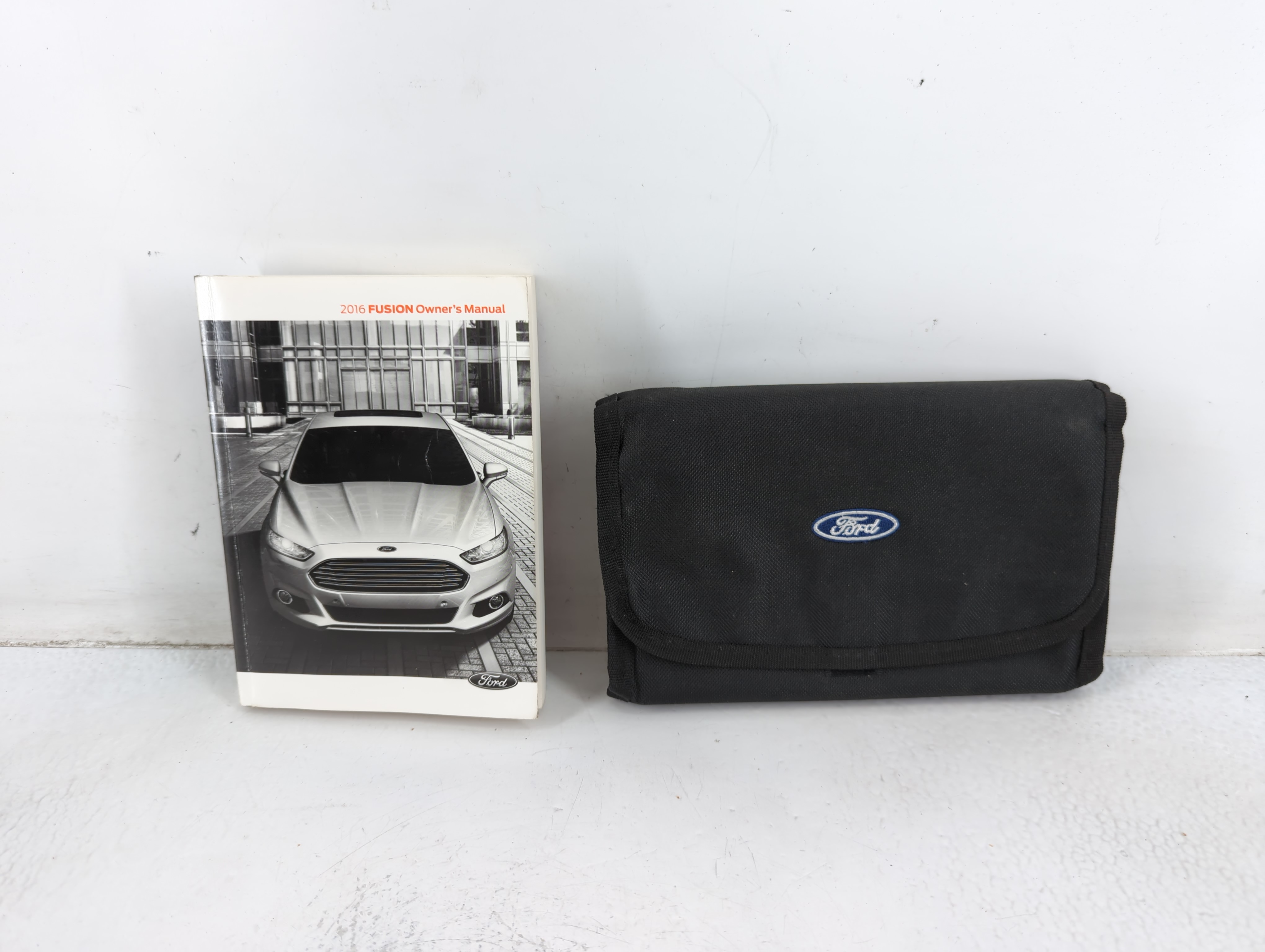 2016 Ford Fusion Owners Manual Book Guide 692061 - Oemusedautoparts1.com