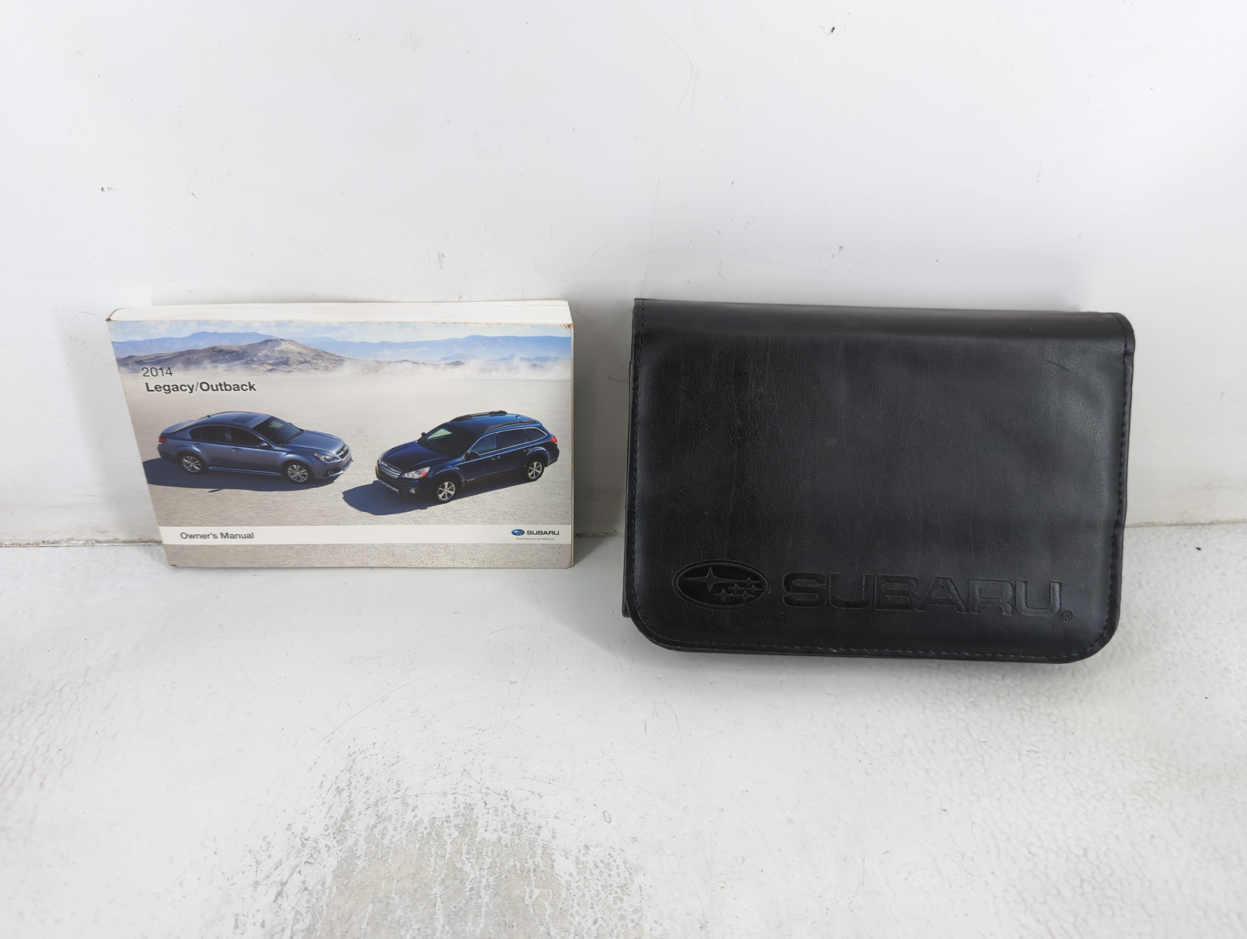 Picture of 2014 Subaru Legacy Owners Manual Book Guide 692072